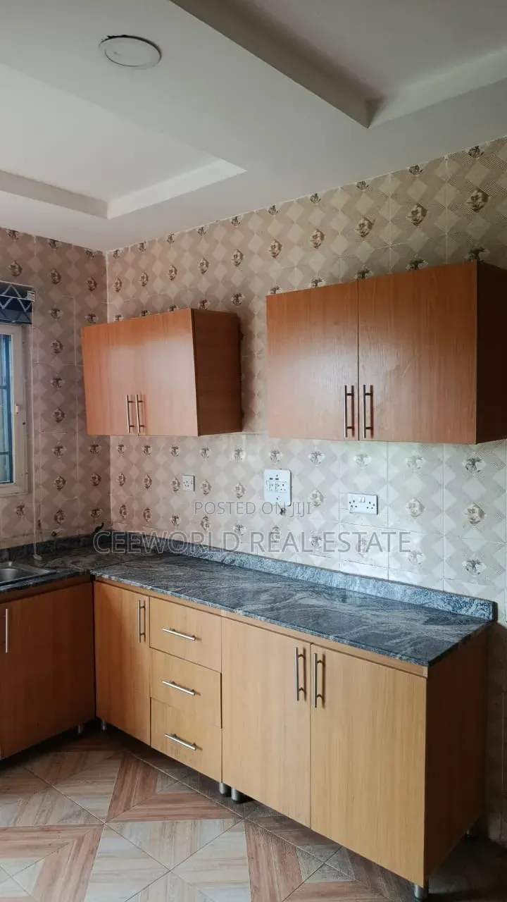 3bdrm Apartment in Abela Iletuntun, Idishin for rent in Idishin