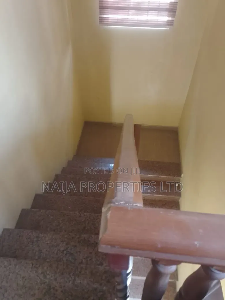 2bdrm Apartment in Furo Ezimora, Lekki Phase 1 for rent in Lekki Phase 1