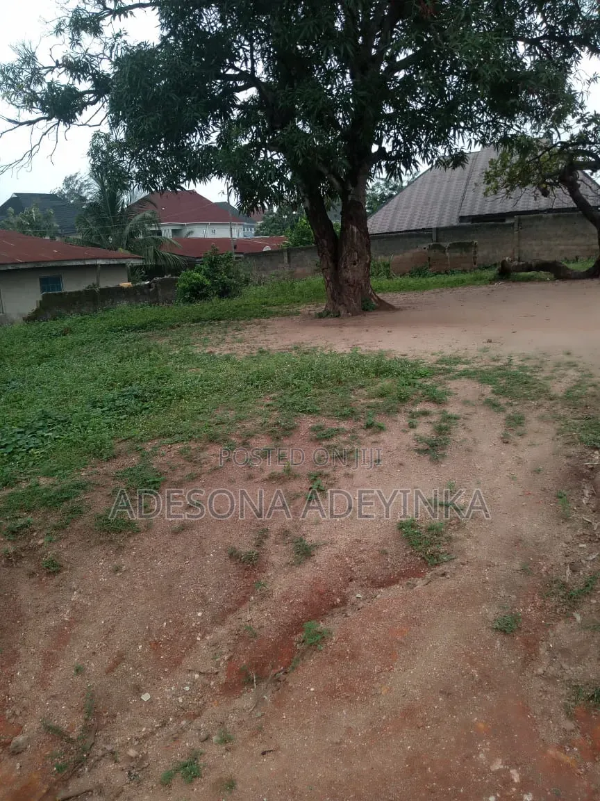Land for Sale in Olorunda-Osun