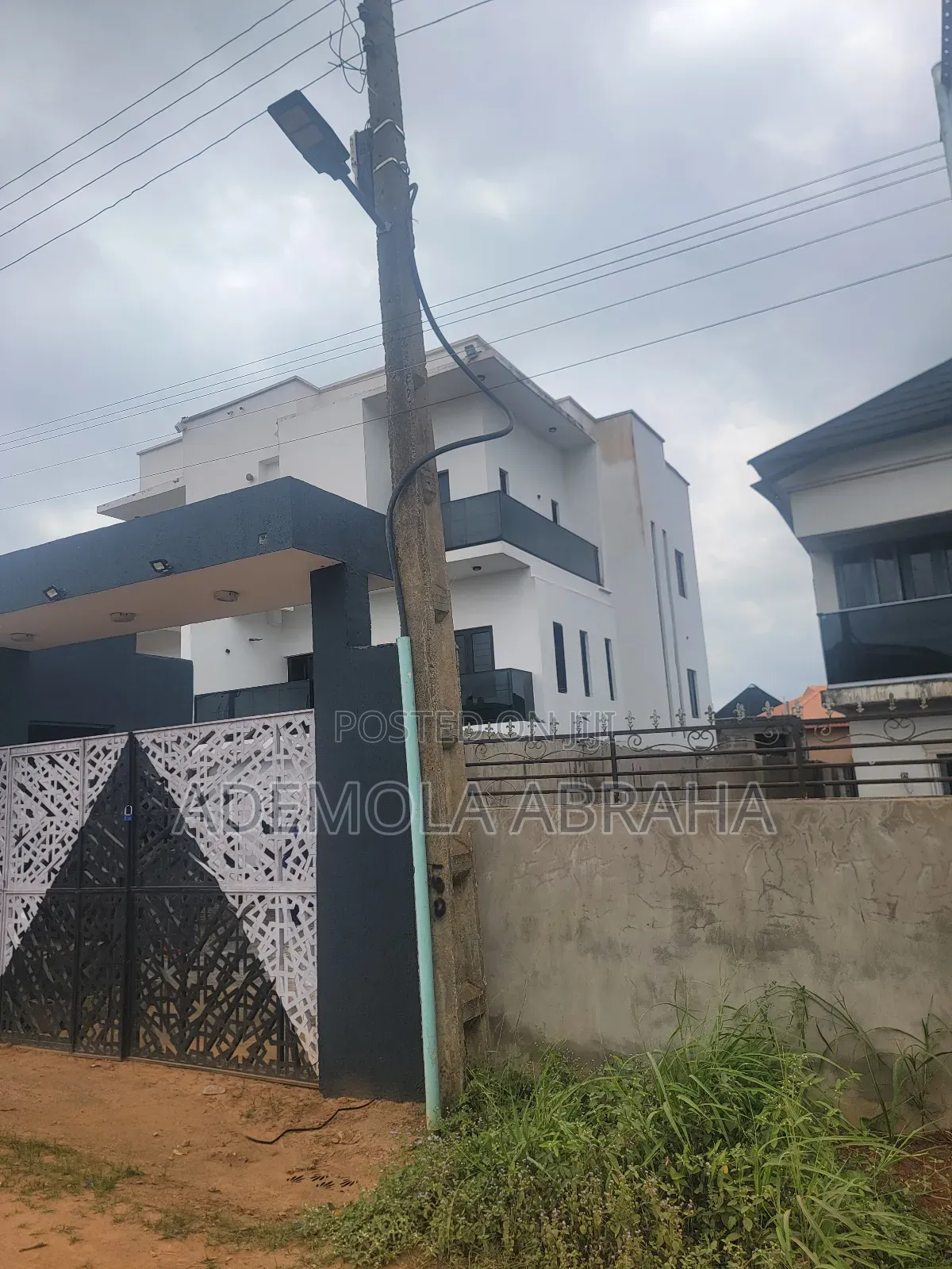 Furnished 4bdrm Duplex in Journalist Estate, Magodo for rent in Magodo