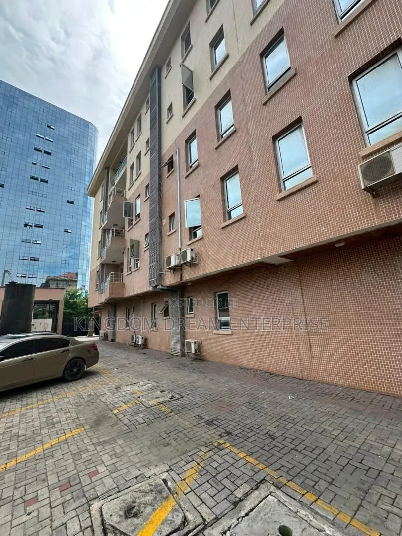 2bdrm Apartment in Victoria Island, Epe Road for rent in Epe Road