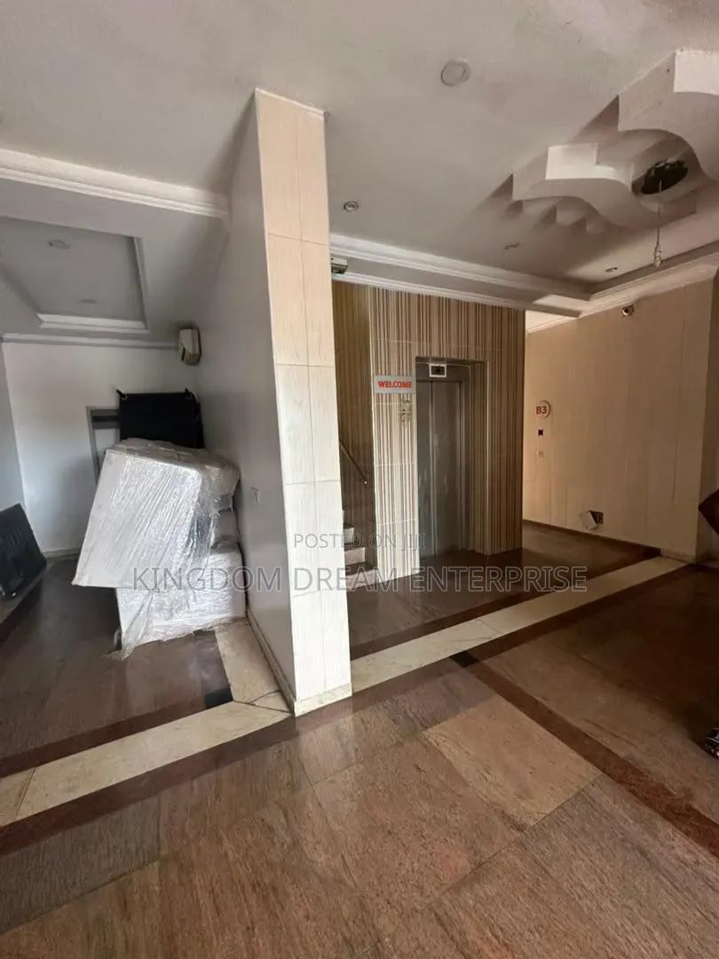 2bdrm Apartment in Victoria Island, Epe Road for rent in Epe Road