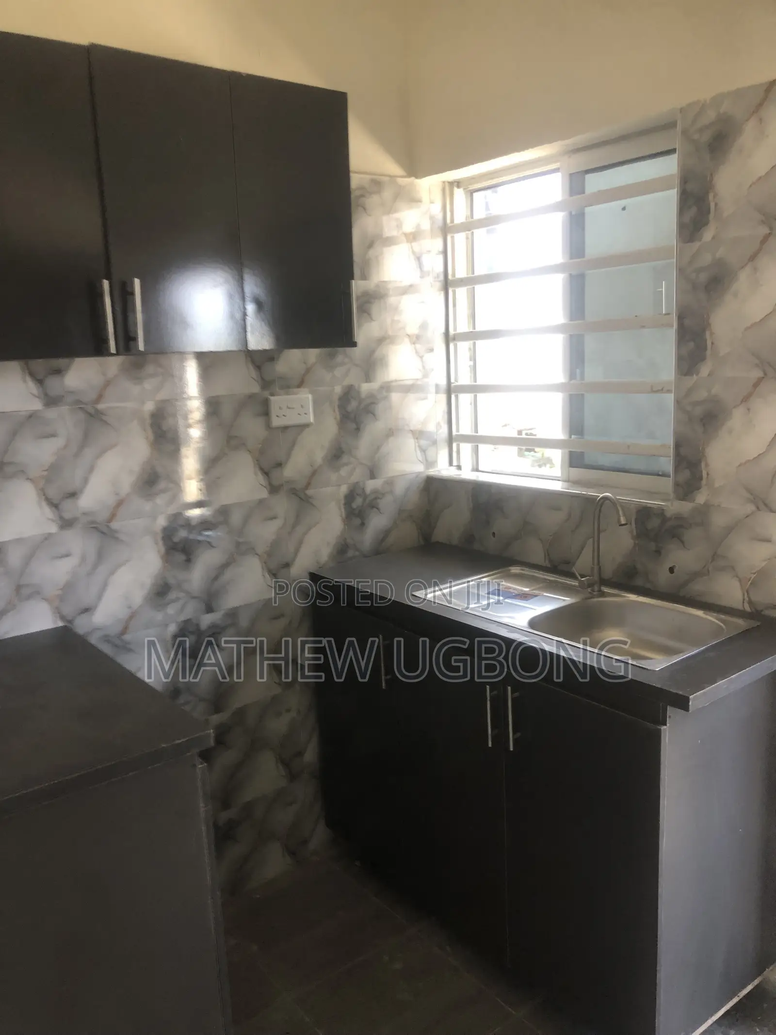 2bdrm Apartment in Oasis, Abijo for sale in Abijo