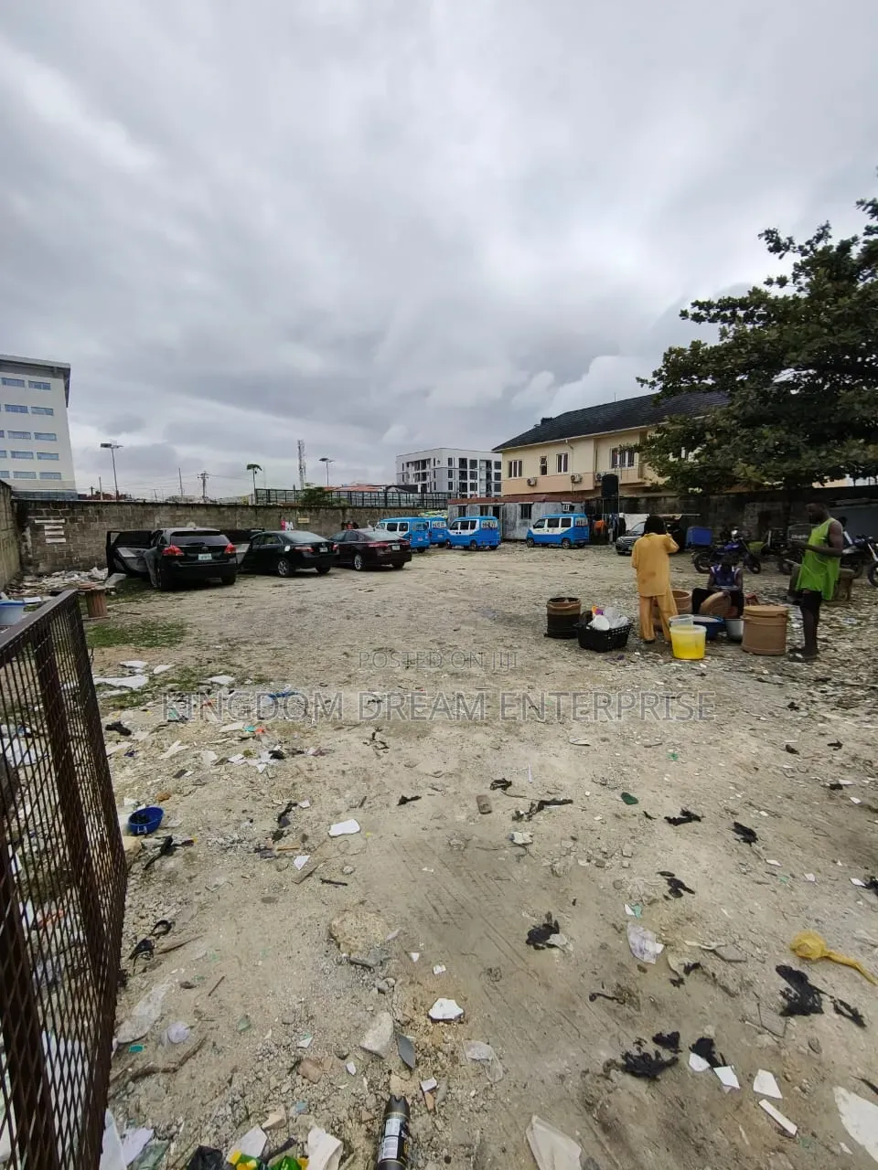 Mixed-Use *728 SQM LAND  Lekki-Phase 1
₦2,000,000 Per SQM in Lekki Phase 1