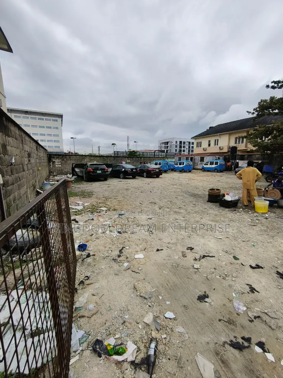 Mixed-Use *728 SQM LAND  Lekki-Phase 1
₦2,000,000 Per SQM in Lekki Phase 1