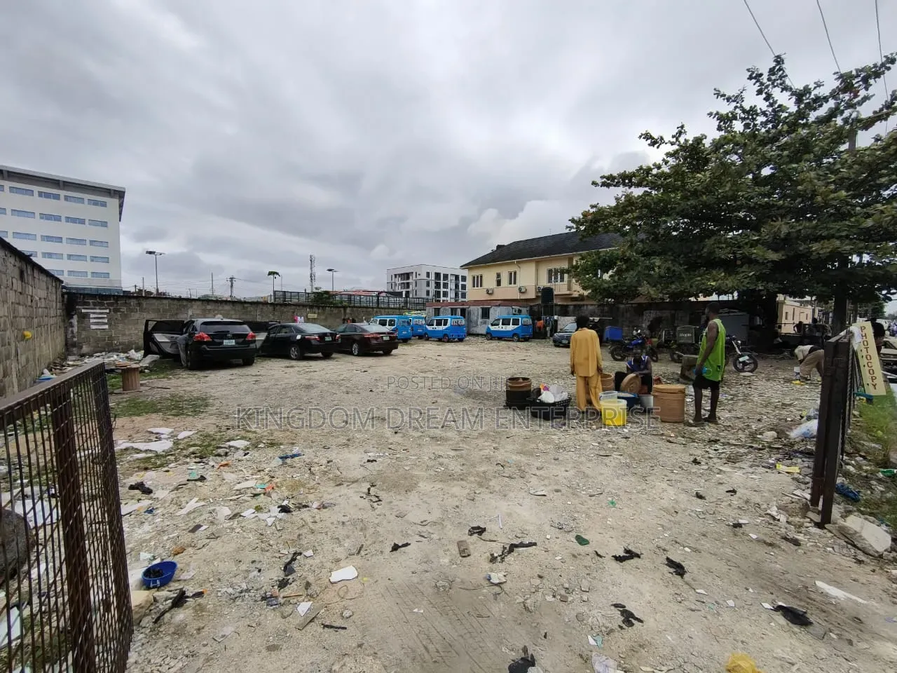 Mixed-Use *728 SQM LAND  Lekki-Phase 1
₦2,000,000 Per SQM in Lekki Phase 1