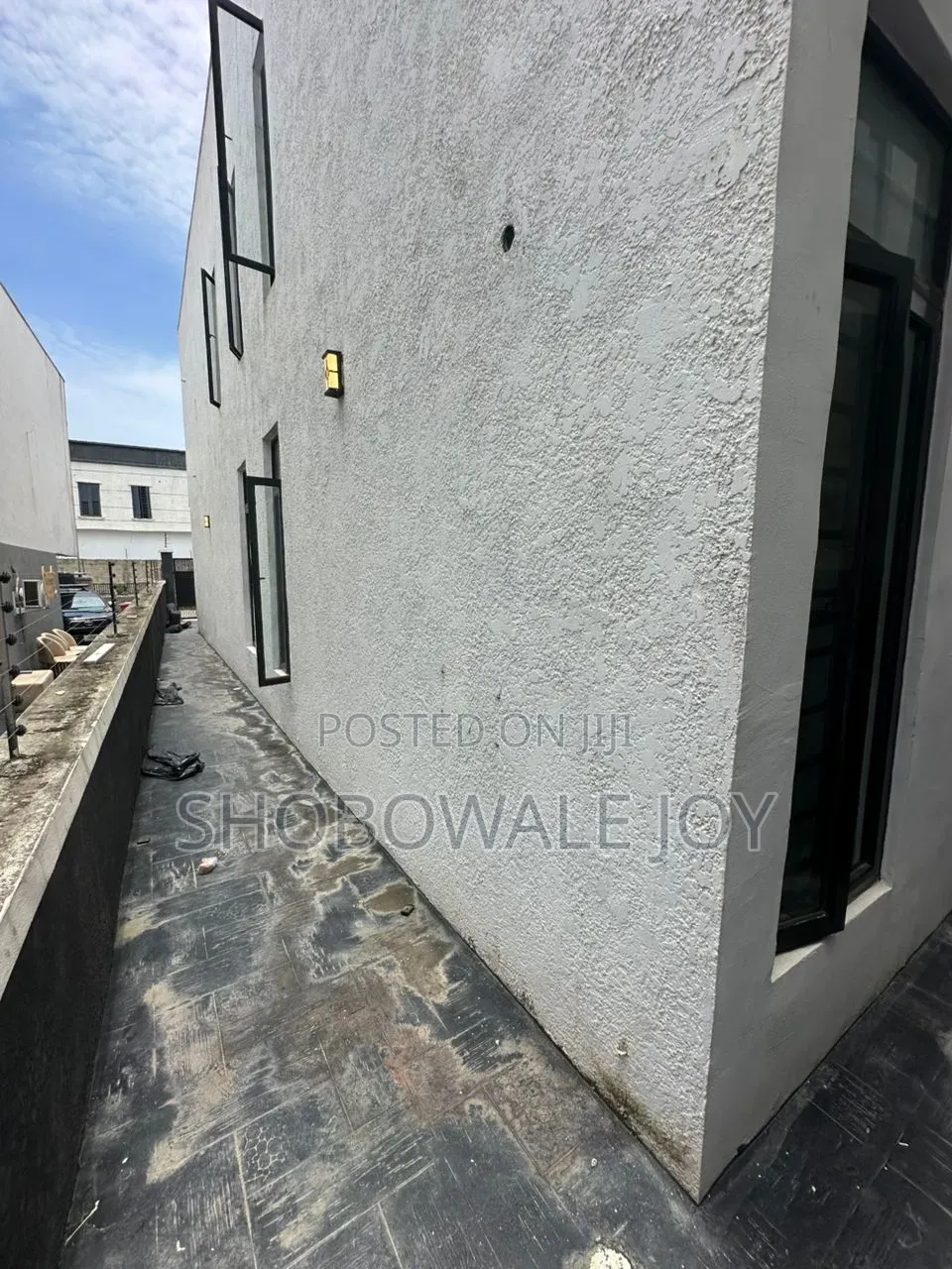 3bdrm Duplex in Ikota for rent in Ikota