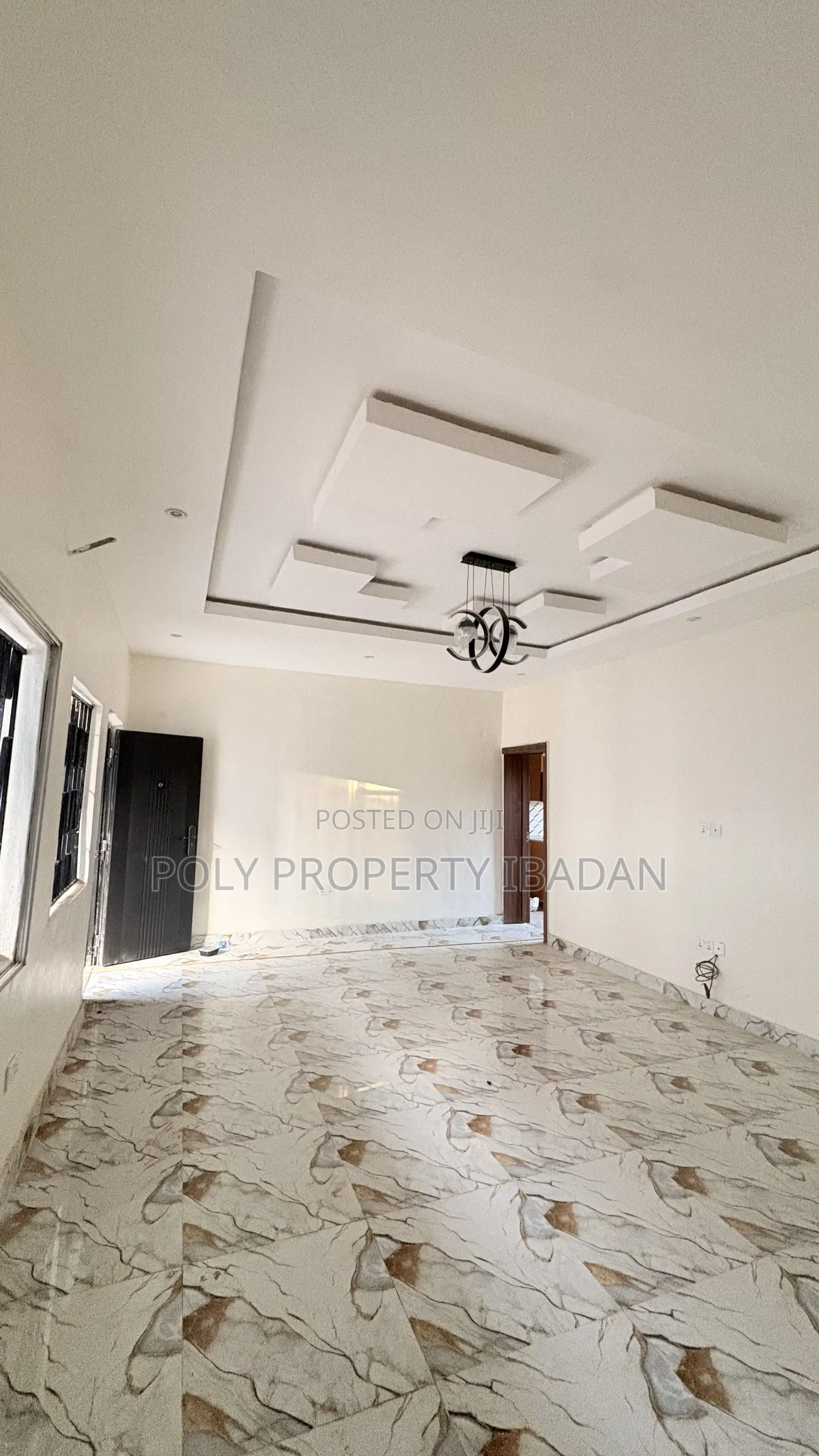3bdrm Block of Flats in Iyaana Church, Iwo Road for rent in Iwo Road