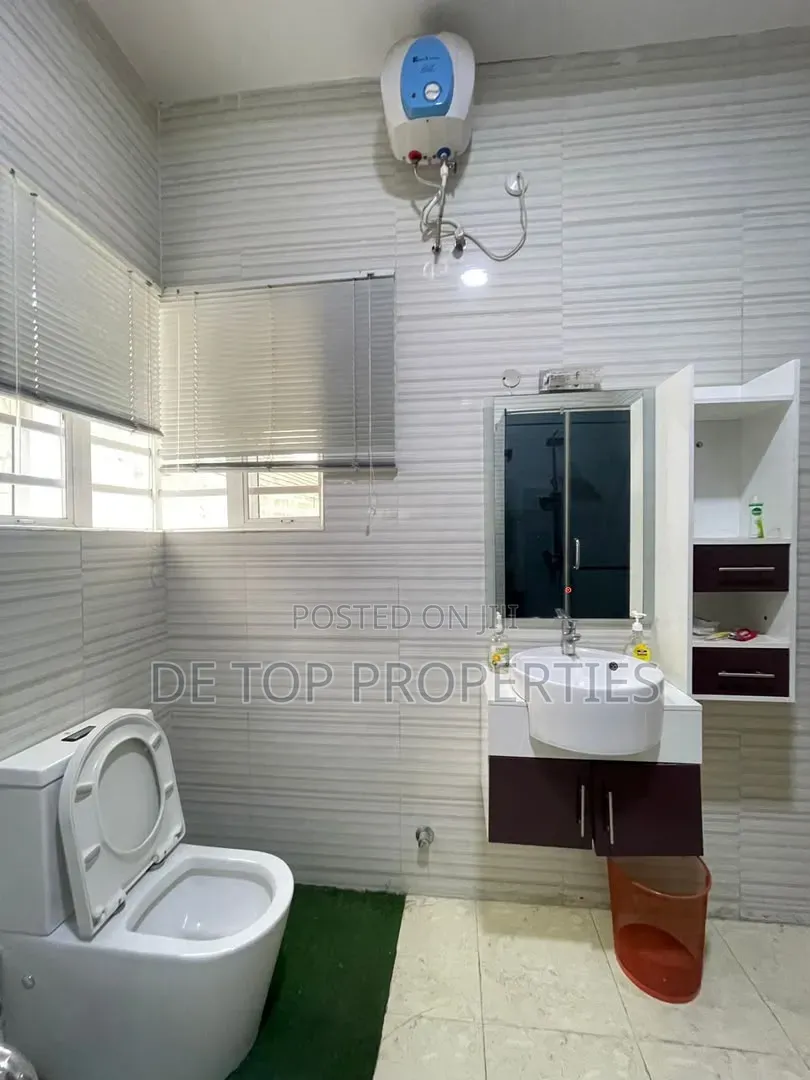 Furnished 4bdrm Duplex in Oral Estate, Lekki Phase 1 for rent in Lekki Phase 1