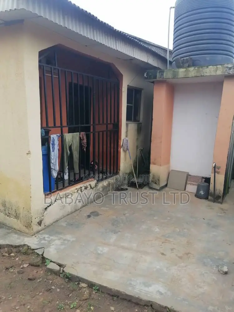 Mini Flat in Iseri Olofin for sale in Iseri Olofin