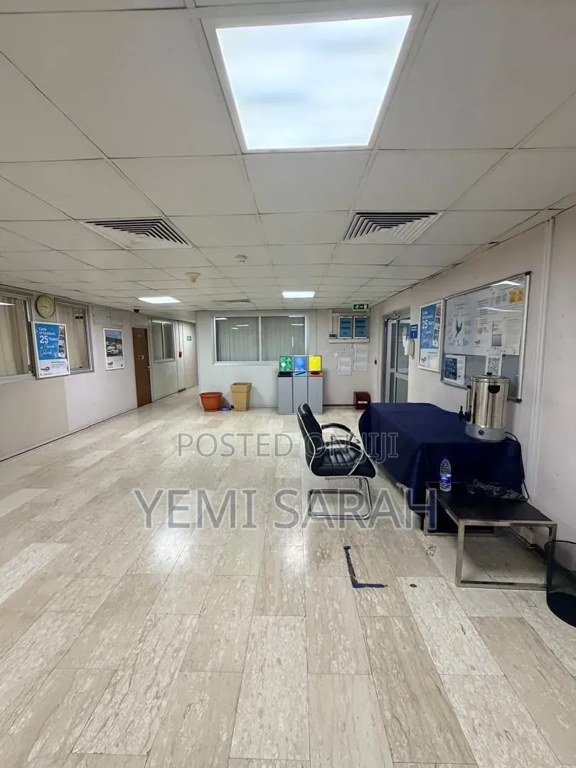 Commercial Office Space Available in Ahmadu Bello Way