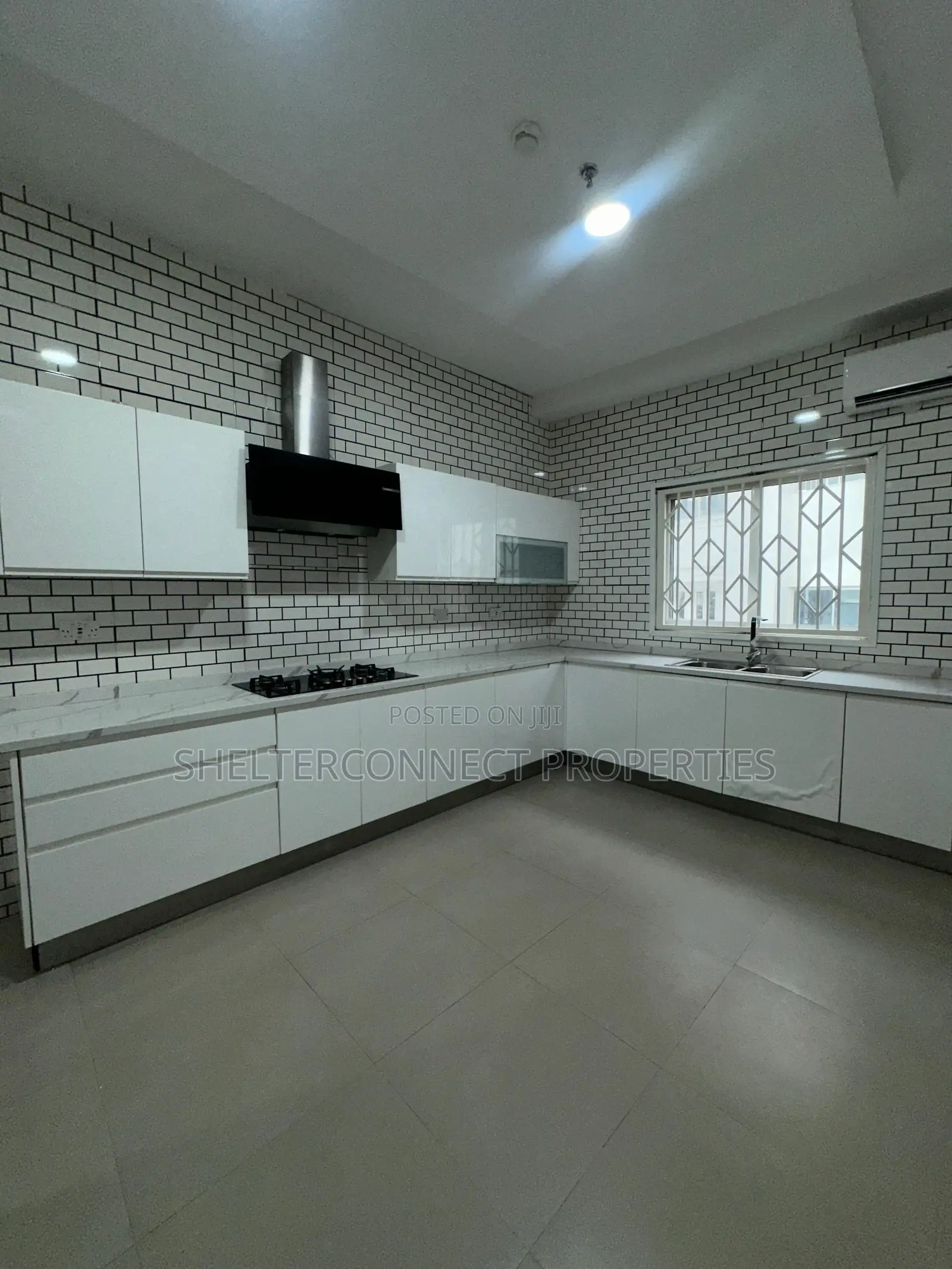 3bdrm Apartment in Ikoyi for rent in Ikoyi