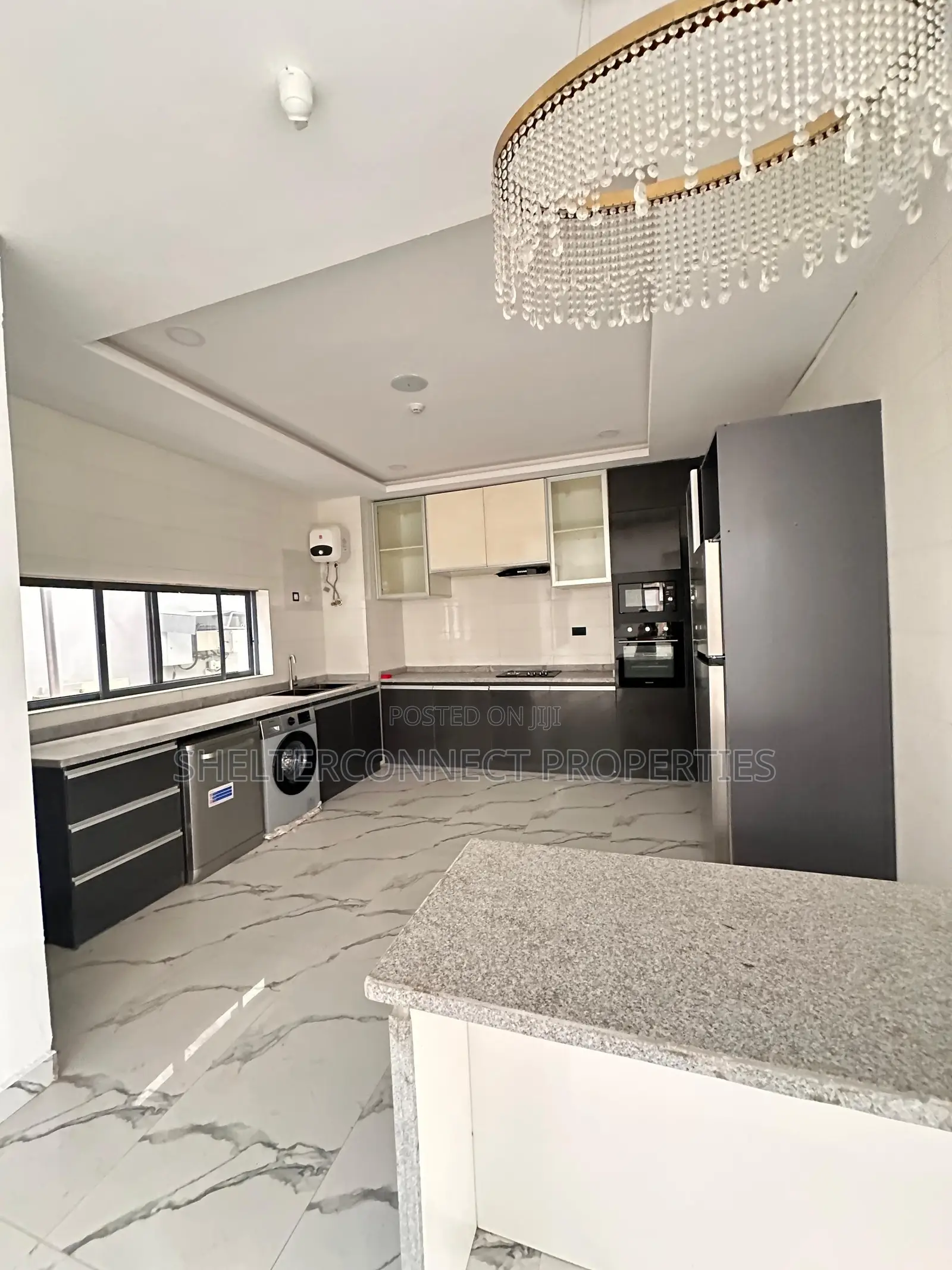 5bdrm Duplex in Banana Island for rent in Banana Island