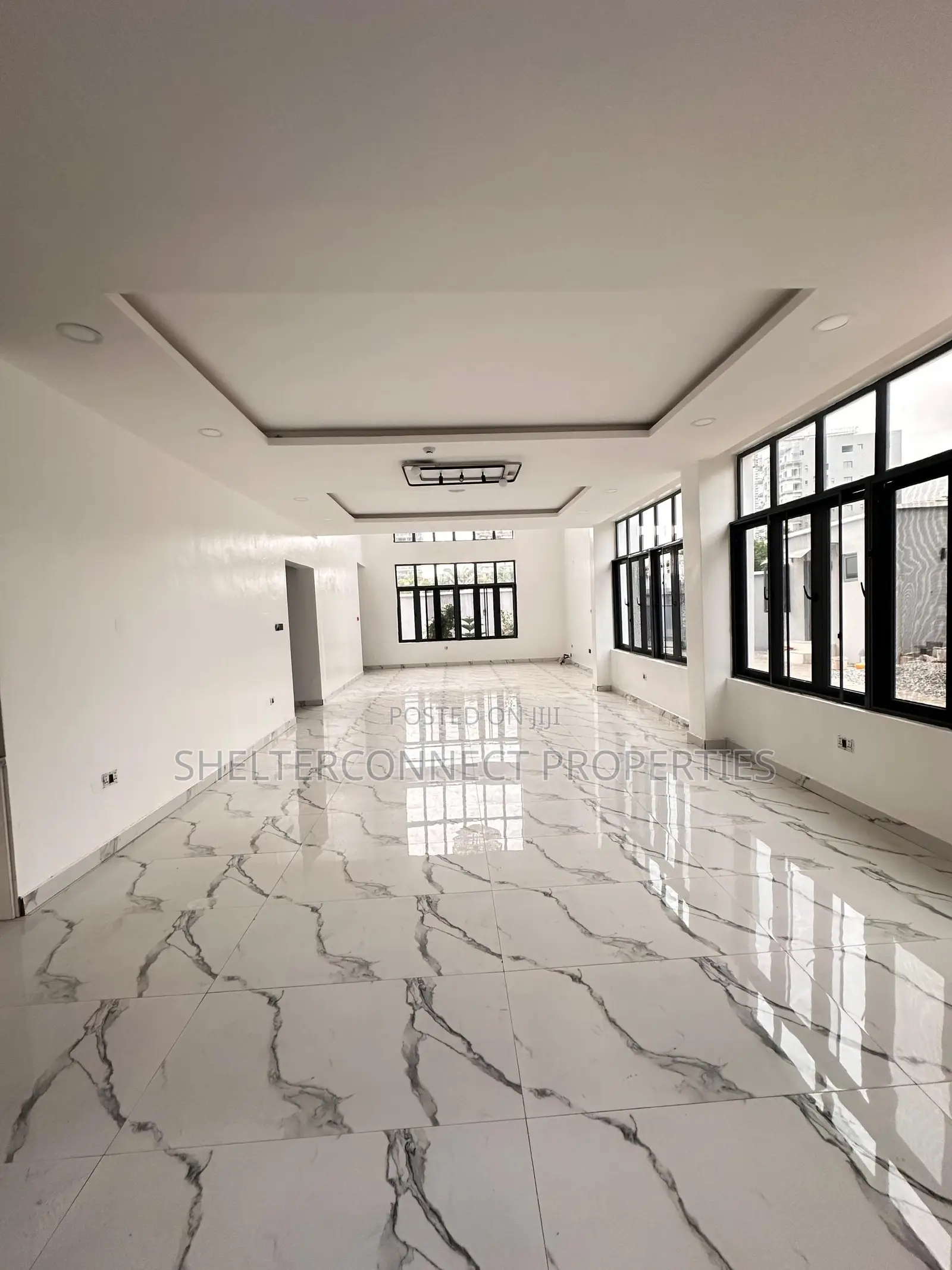 5bdrm Duplex in Banana Island for rent in Banana Island