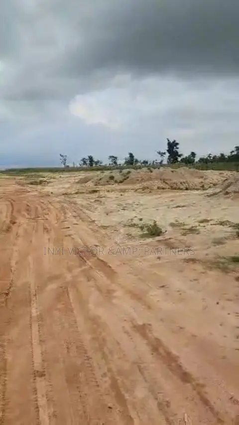 65.82 Hectares of Land for Sale - Idu, Abuja. (Tarred Access Road) in Idu Industrial