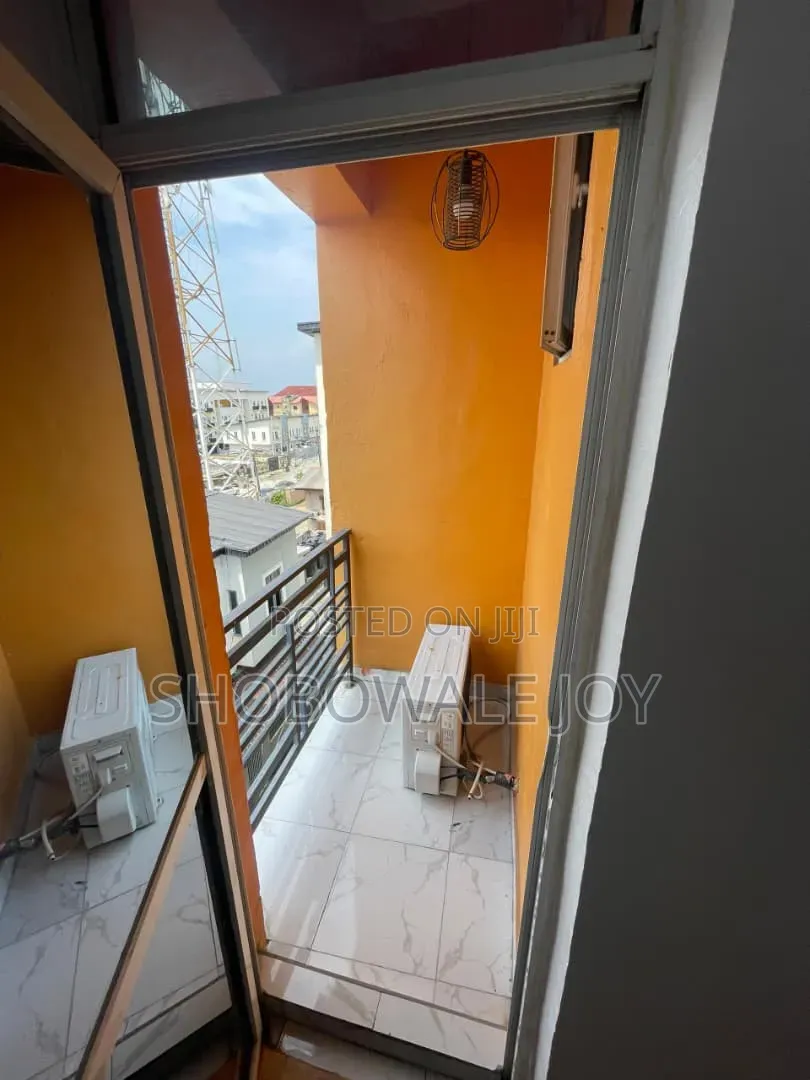 Studio Apartment in Alpha Beach. Eti Osa, Lekki Expressway for rent in Lekki Expressway