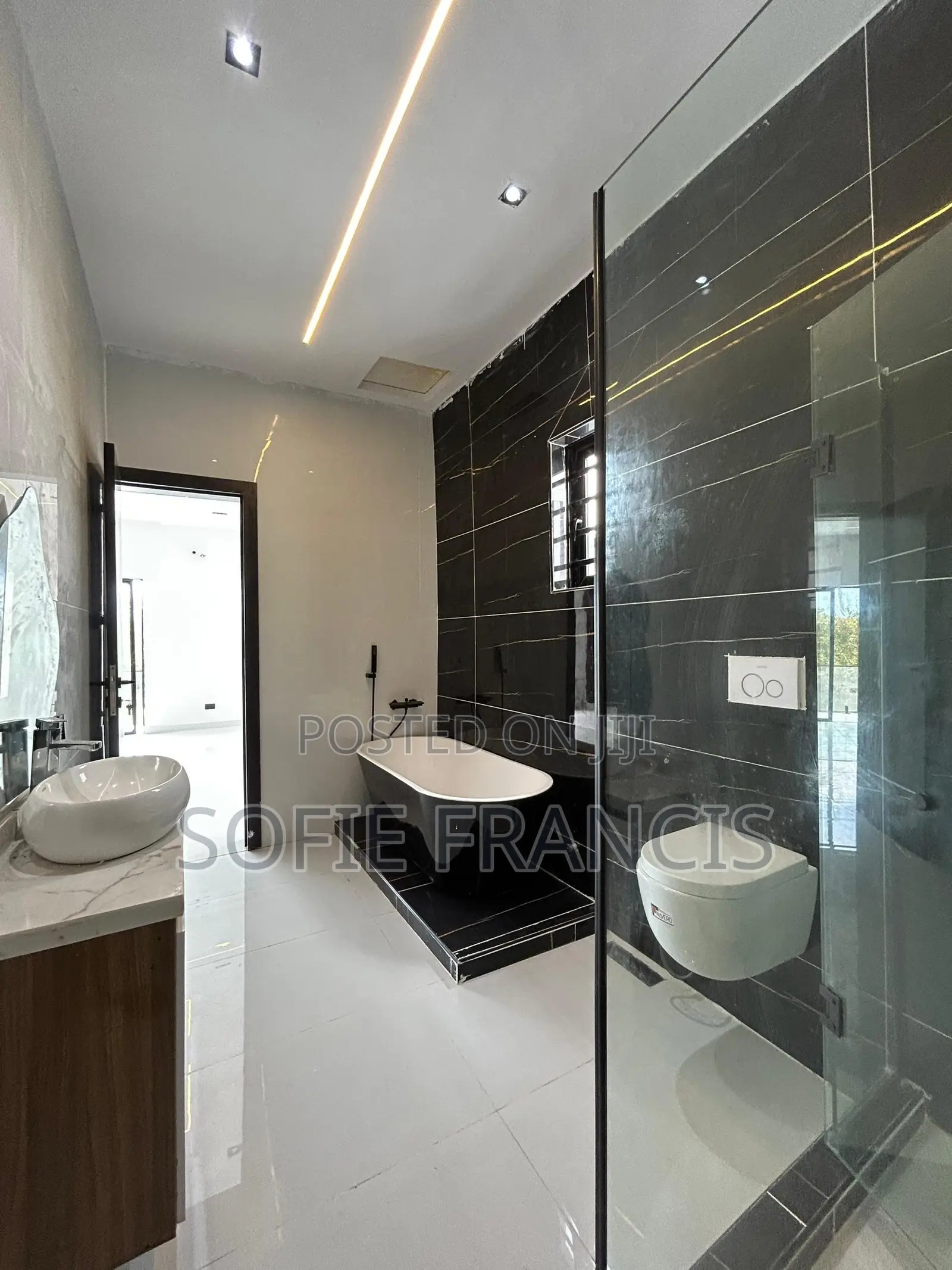 4bdrm Duplex in Ajah, Sangotedo for sale in Sangotedo