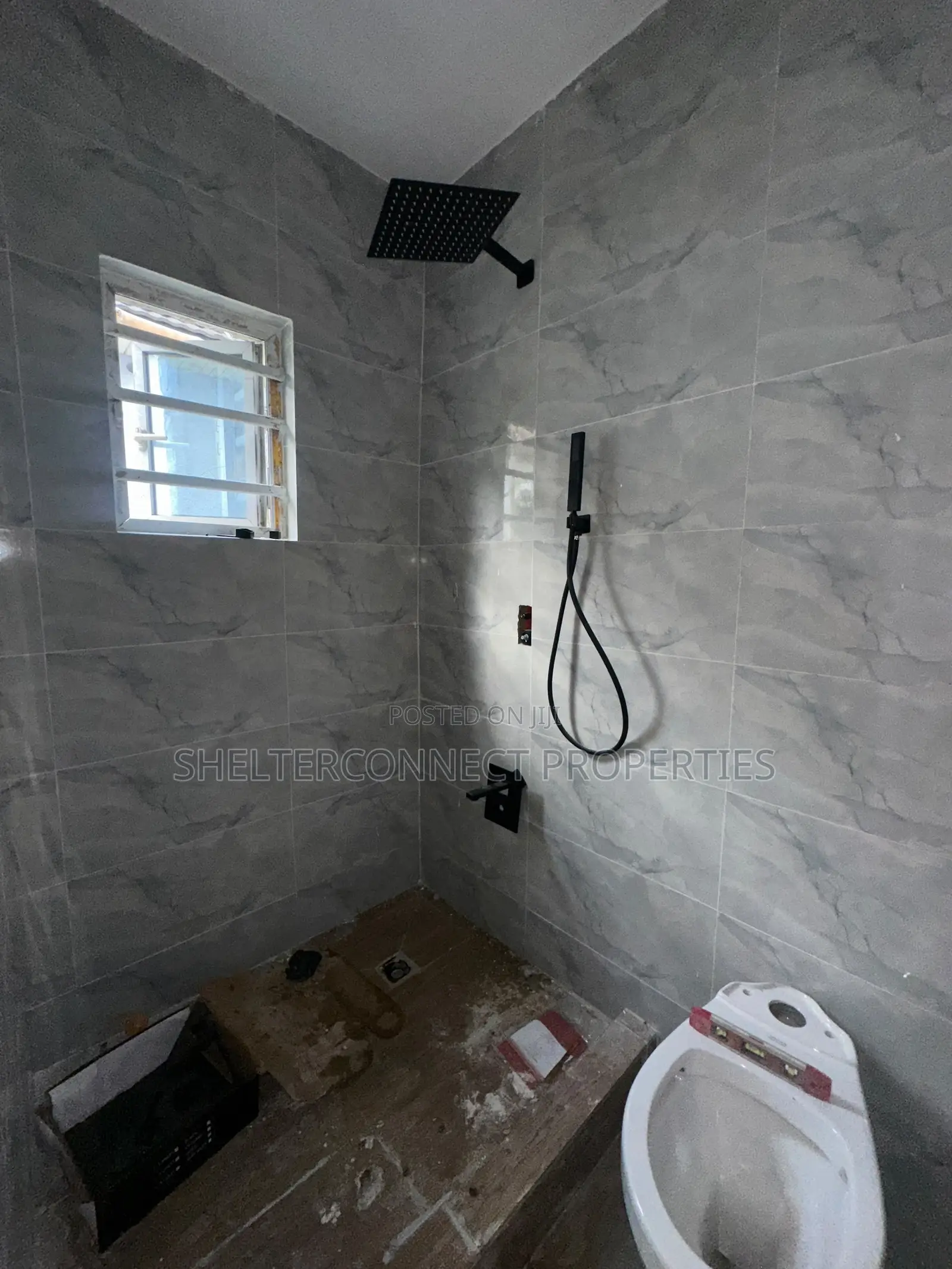 4bdrm Duplex in Lekki Phase 1 for rent in Lekki Phase 1