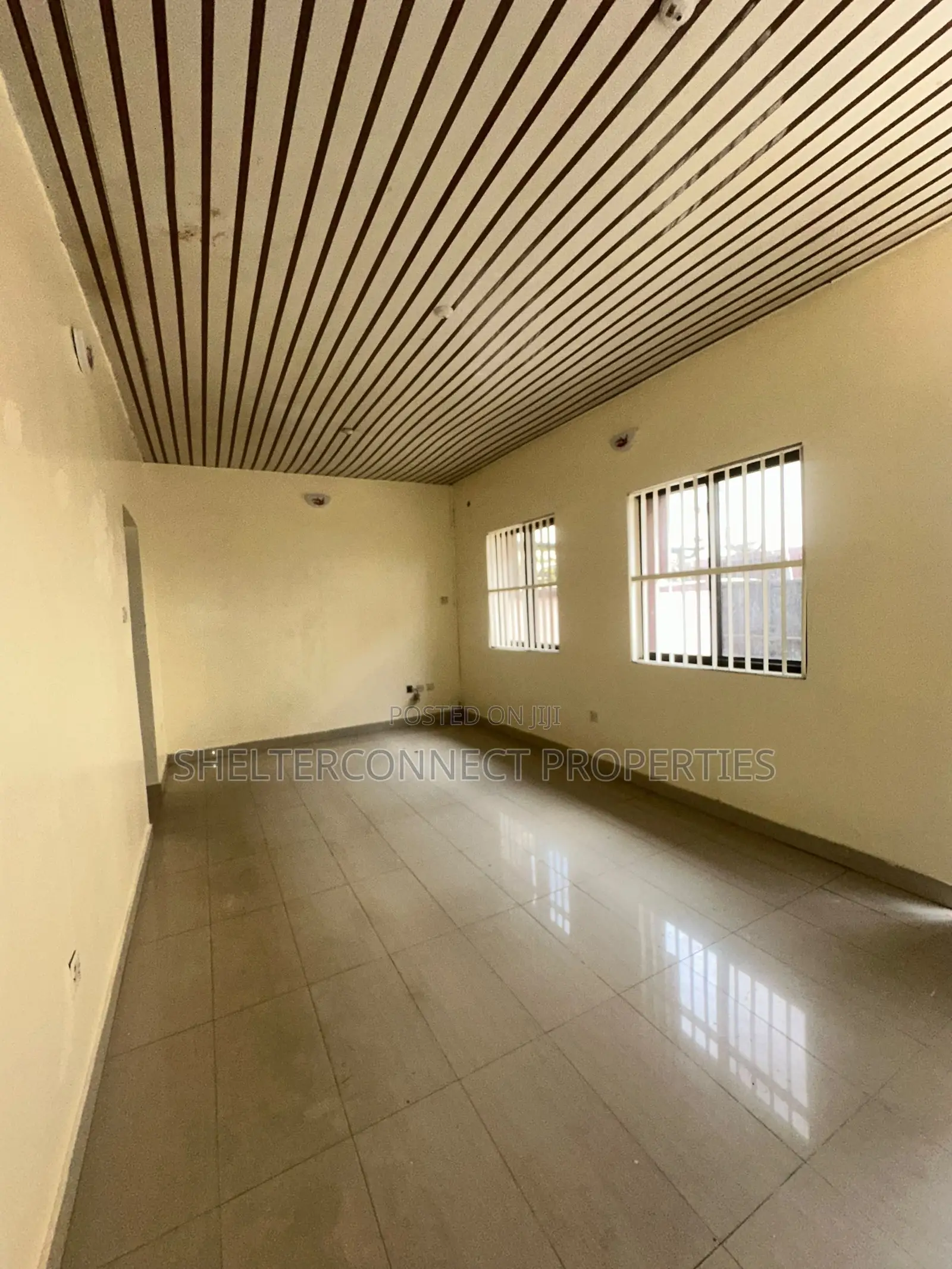 3bdrm Bungalow in Lekki Phase 1 for rent in Lekki Phase 1