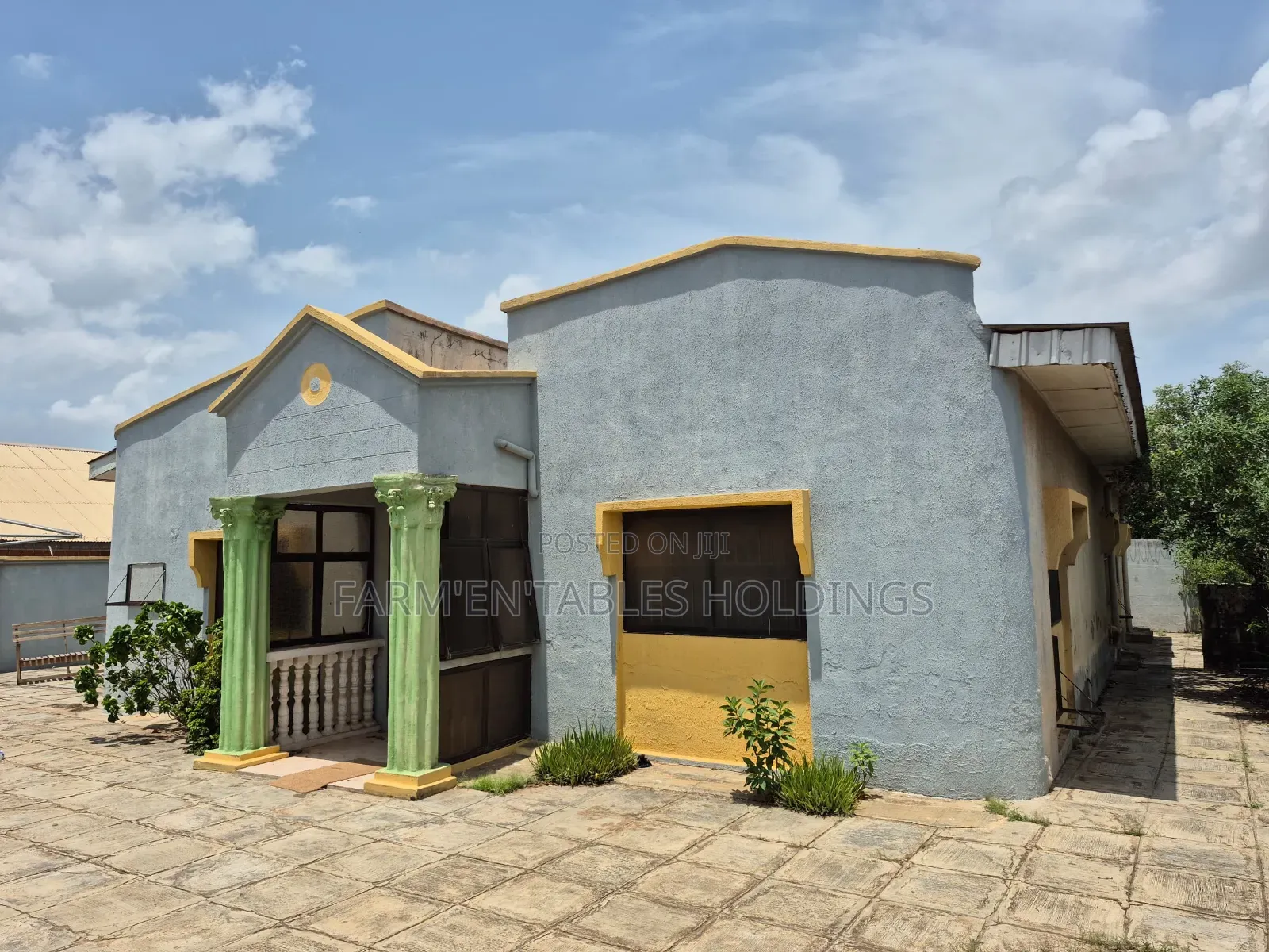 4bdrm Bungalow in Bcj Area, Apata for sale in Apata