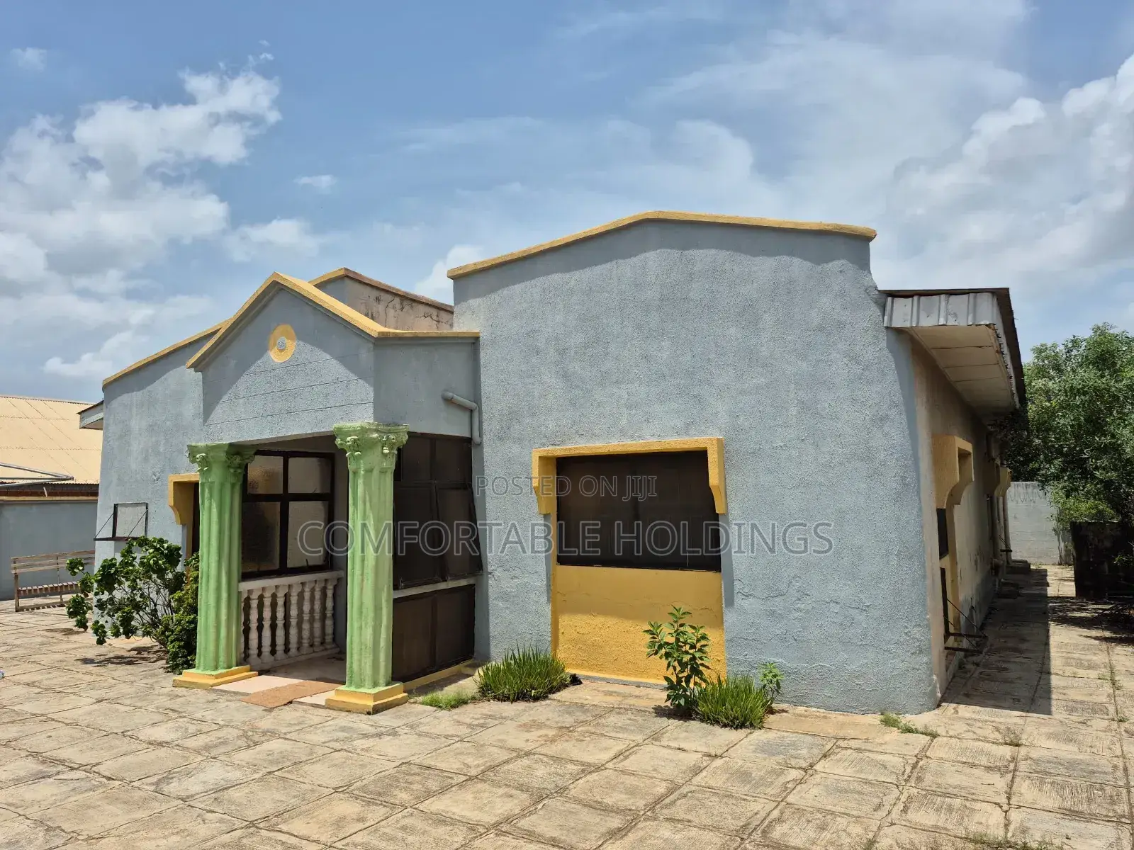 4bdrm Bungalow in Bcj Area, Apata for sale in Apata