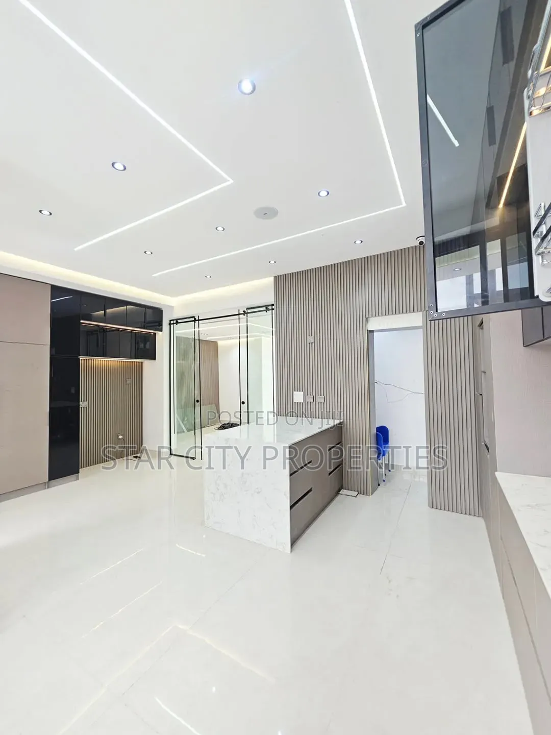 6bdrm Duplex in Lekki Phase 1 for sale in Lekki Phase 1