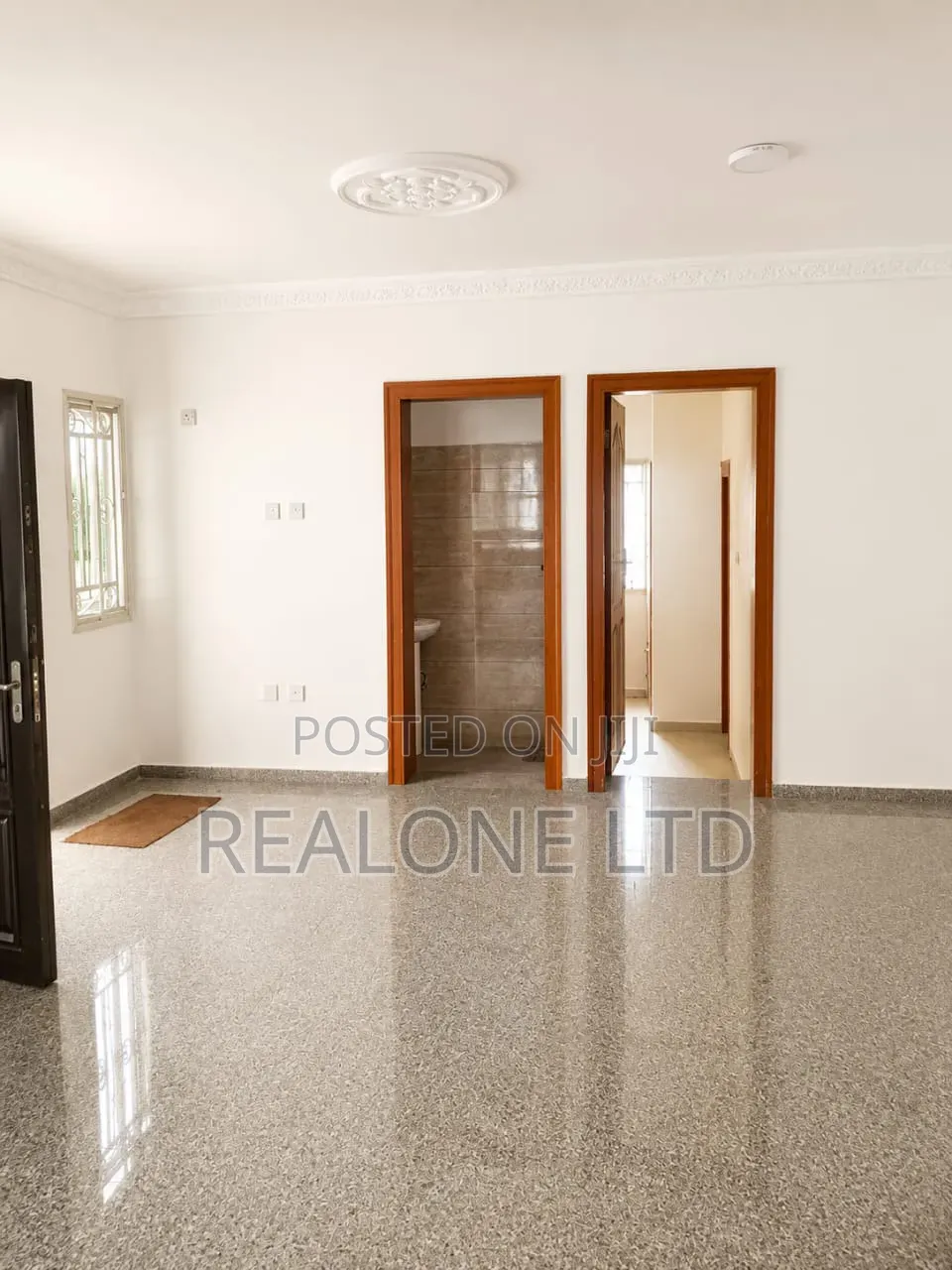 4bdrm Duplex in Ikota for sale in Ikota