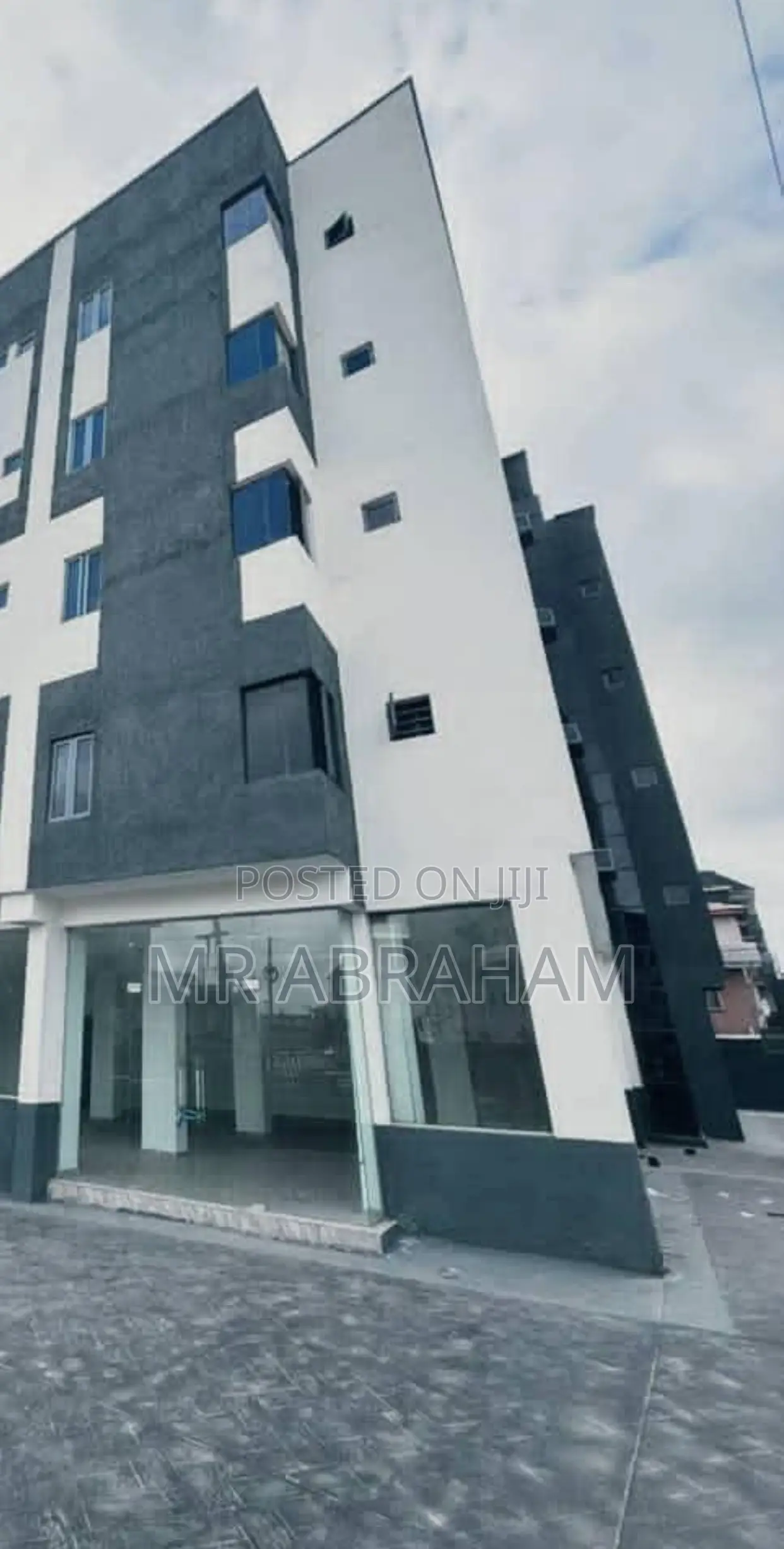 Furnished 3bdrm Block of Flats in Off Awolowo Way, for sale in Awolowo Way