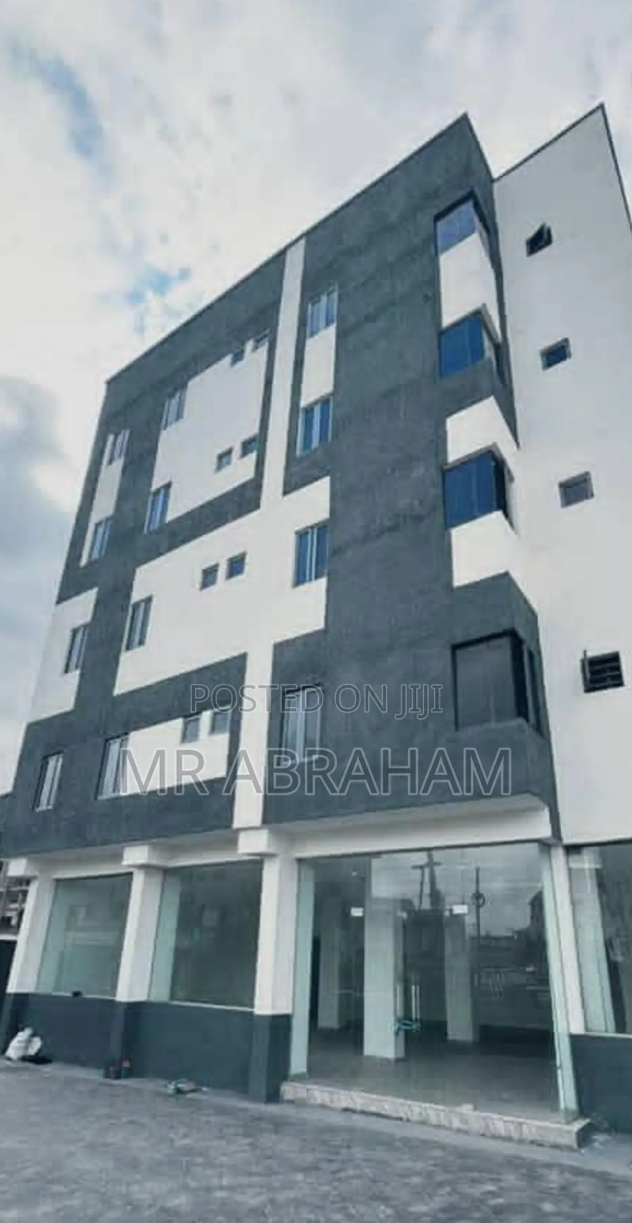 Furnished 3bdrm Block of Flats in Off Awolowo Way, for sale in Awolowo Way