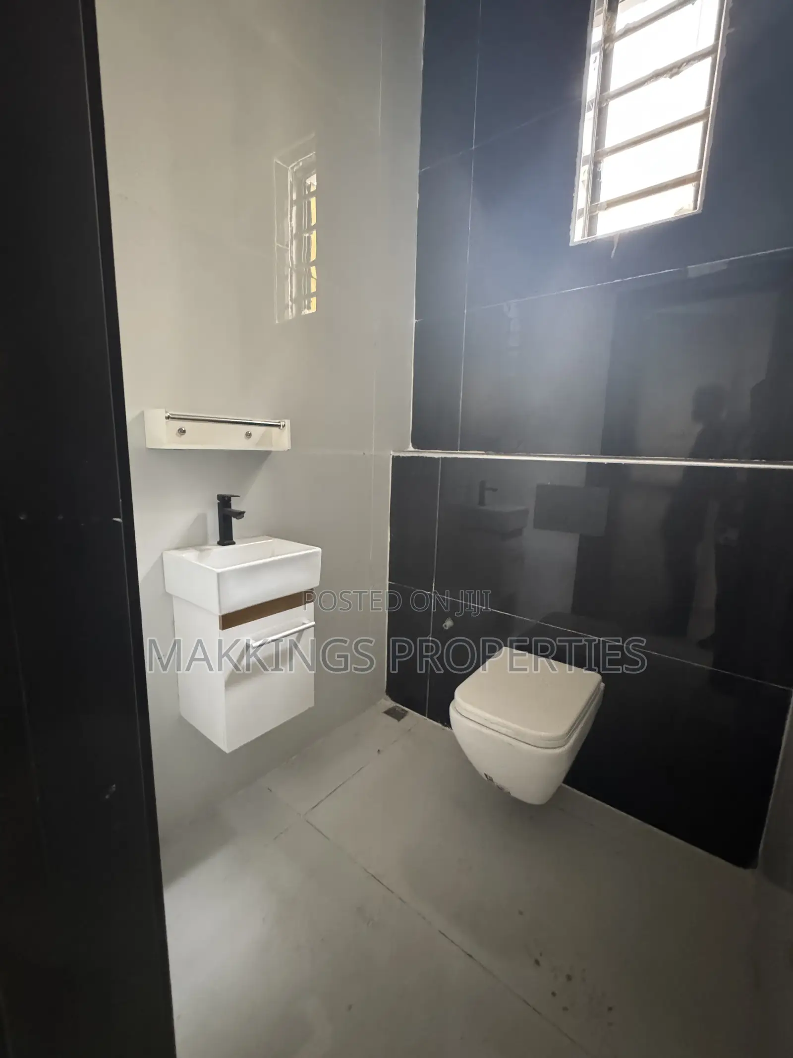 5bdrm Duplex in Sangotedo for sale in Sangotedo