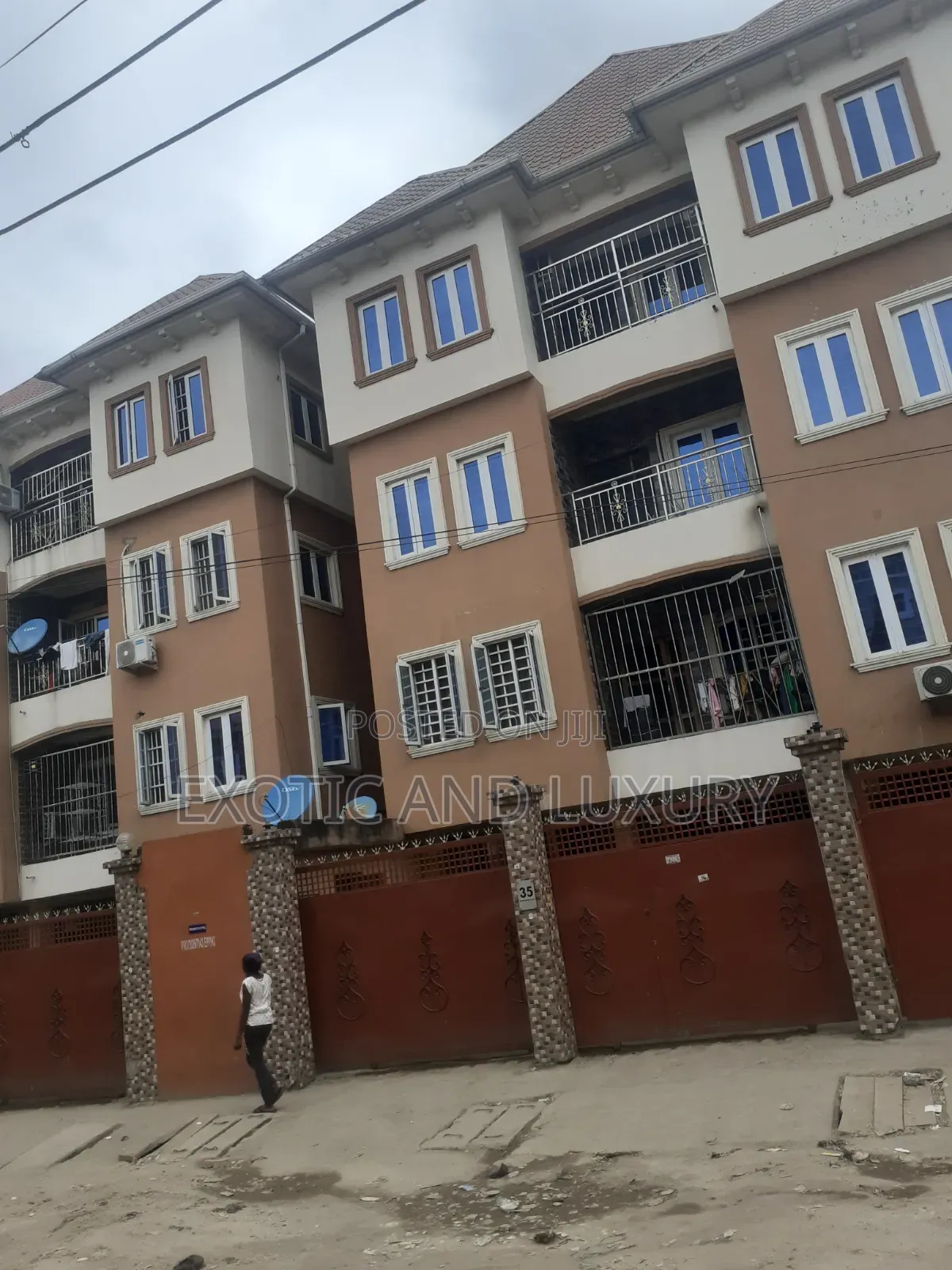 Mini Flat in Ebute Metta West, Constain for rent in Constain
