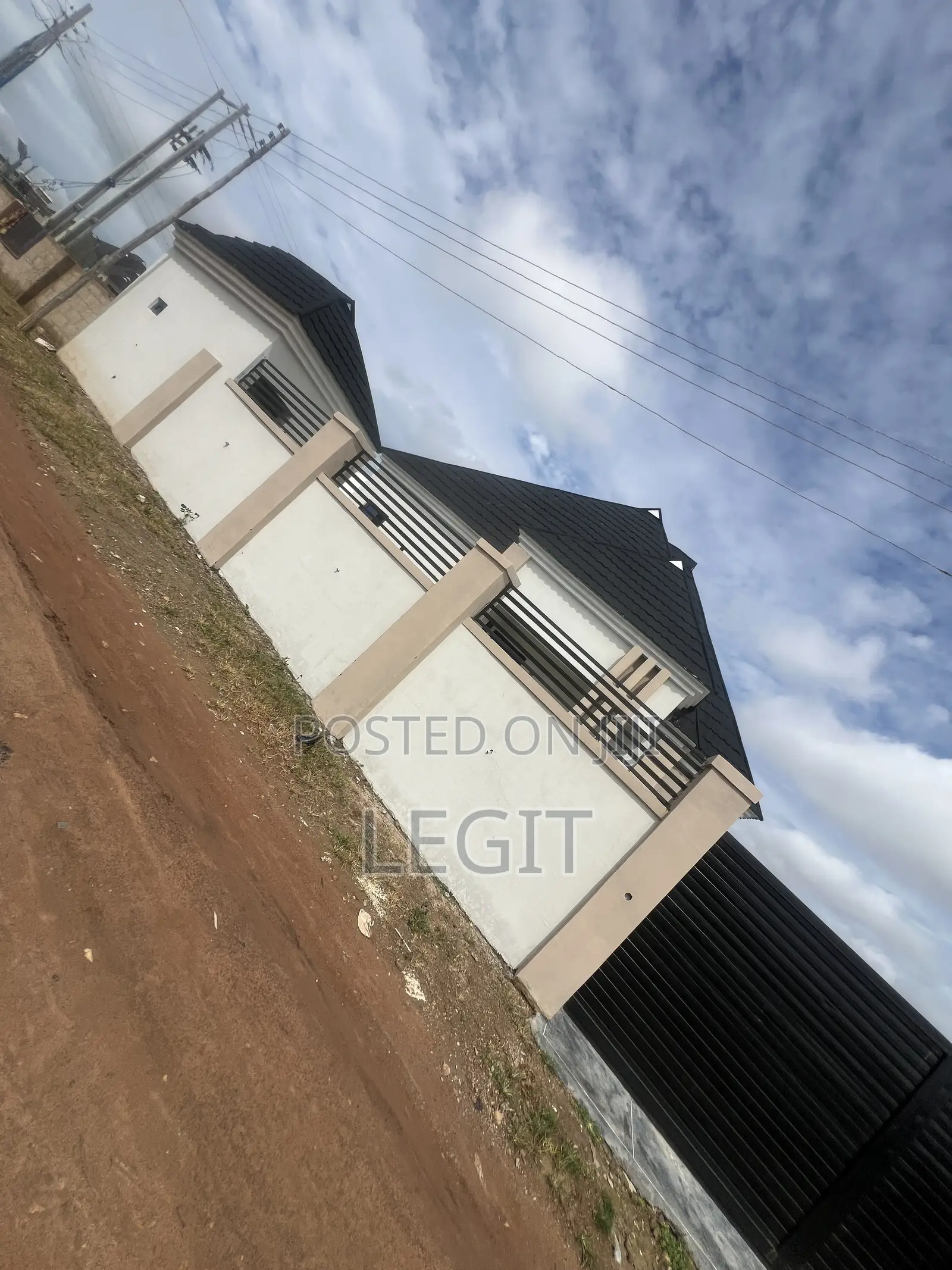 3bdrm Bungalow in Minna for sale in Minna