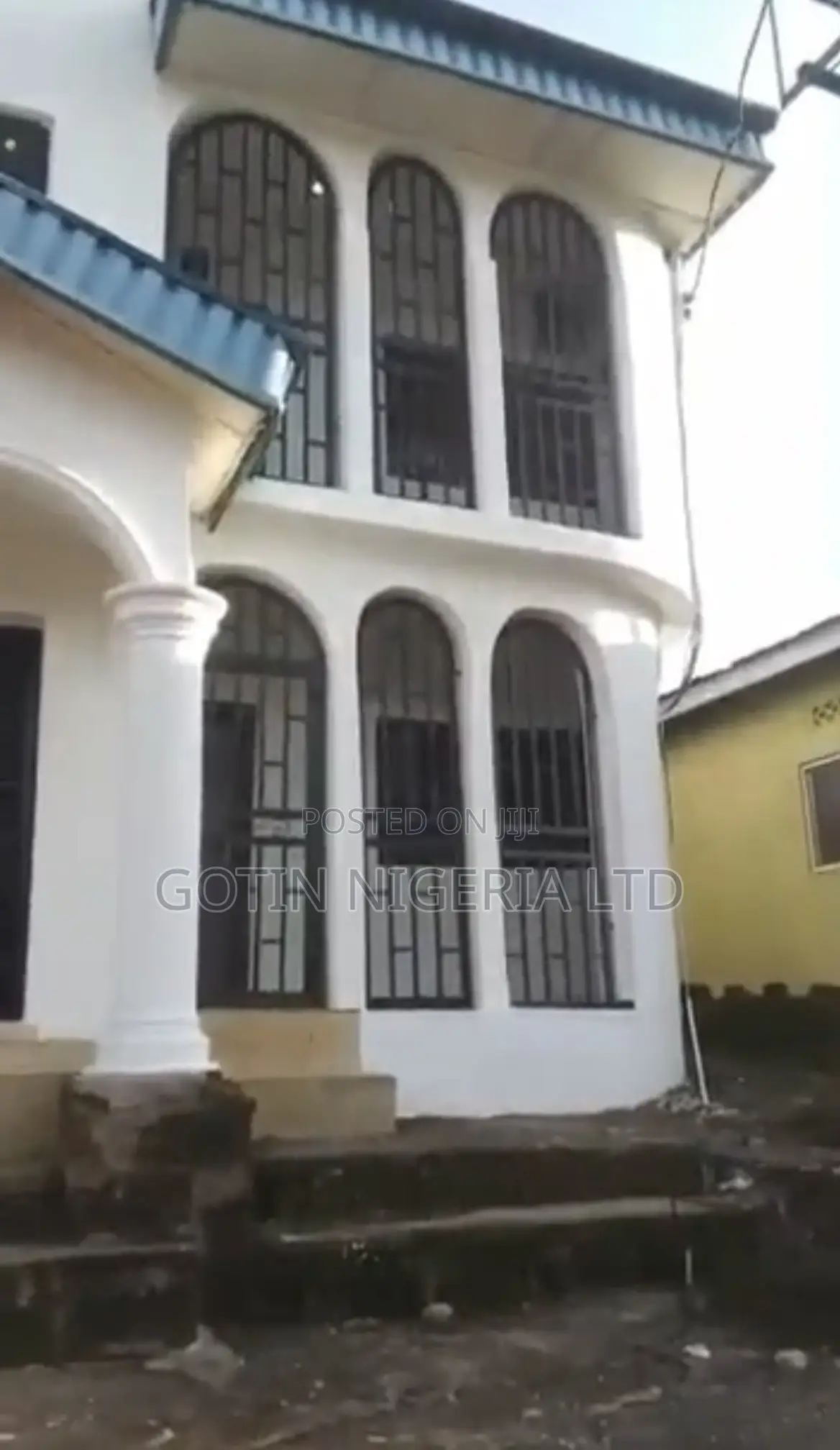 4bdrm Block of Flats in Gotin Nigeria Ltd, Benin City for sale in Benin City