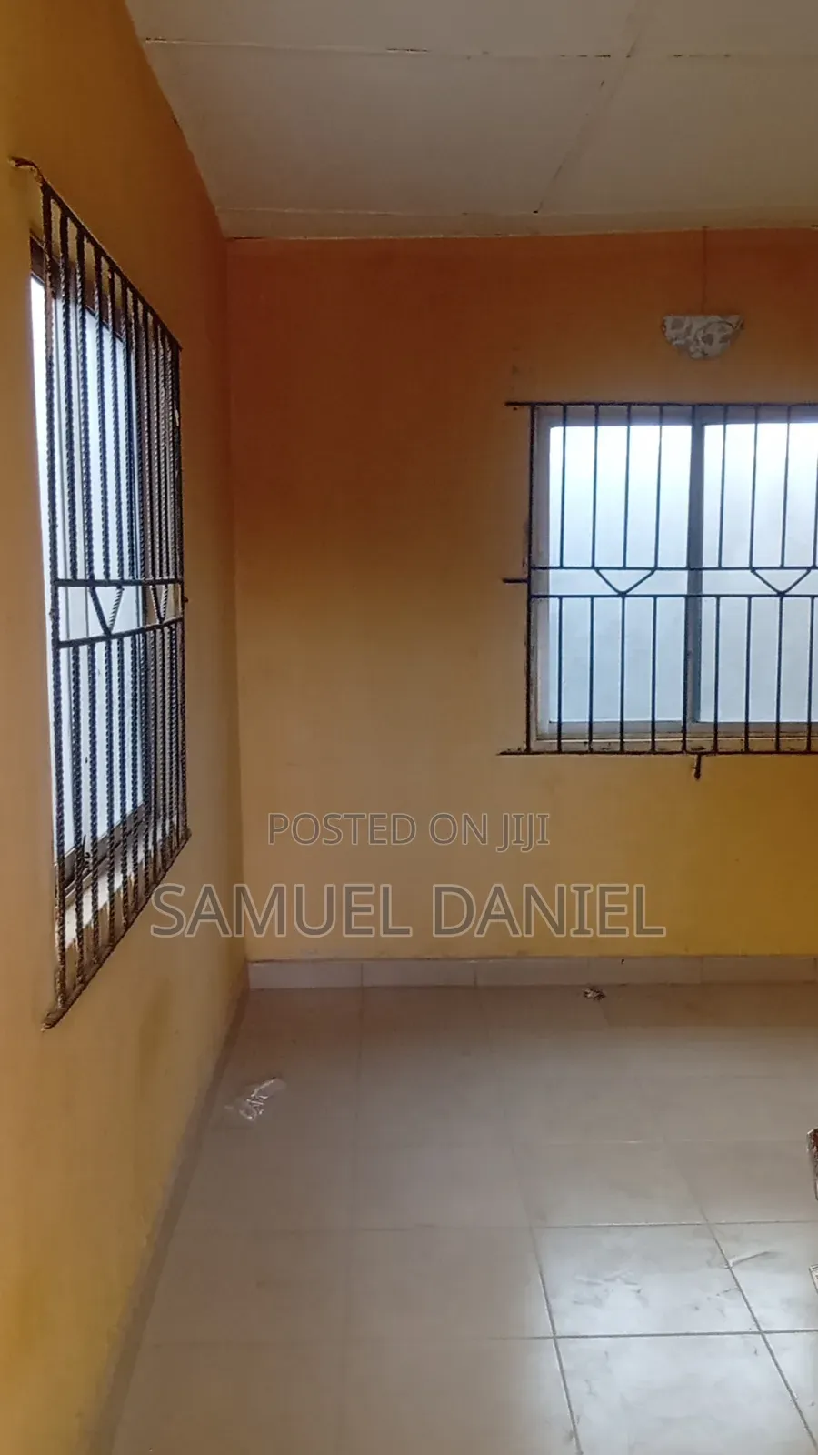 4bdrm Bungalow in Lucky Fibre Estate, Ikorodu Garage for sale in Ikorodu Garage
