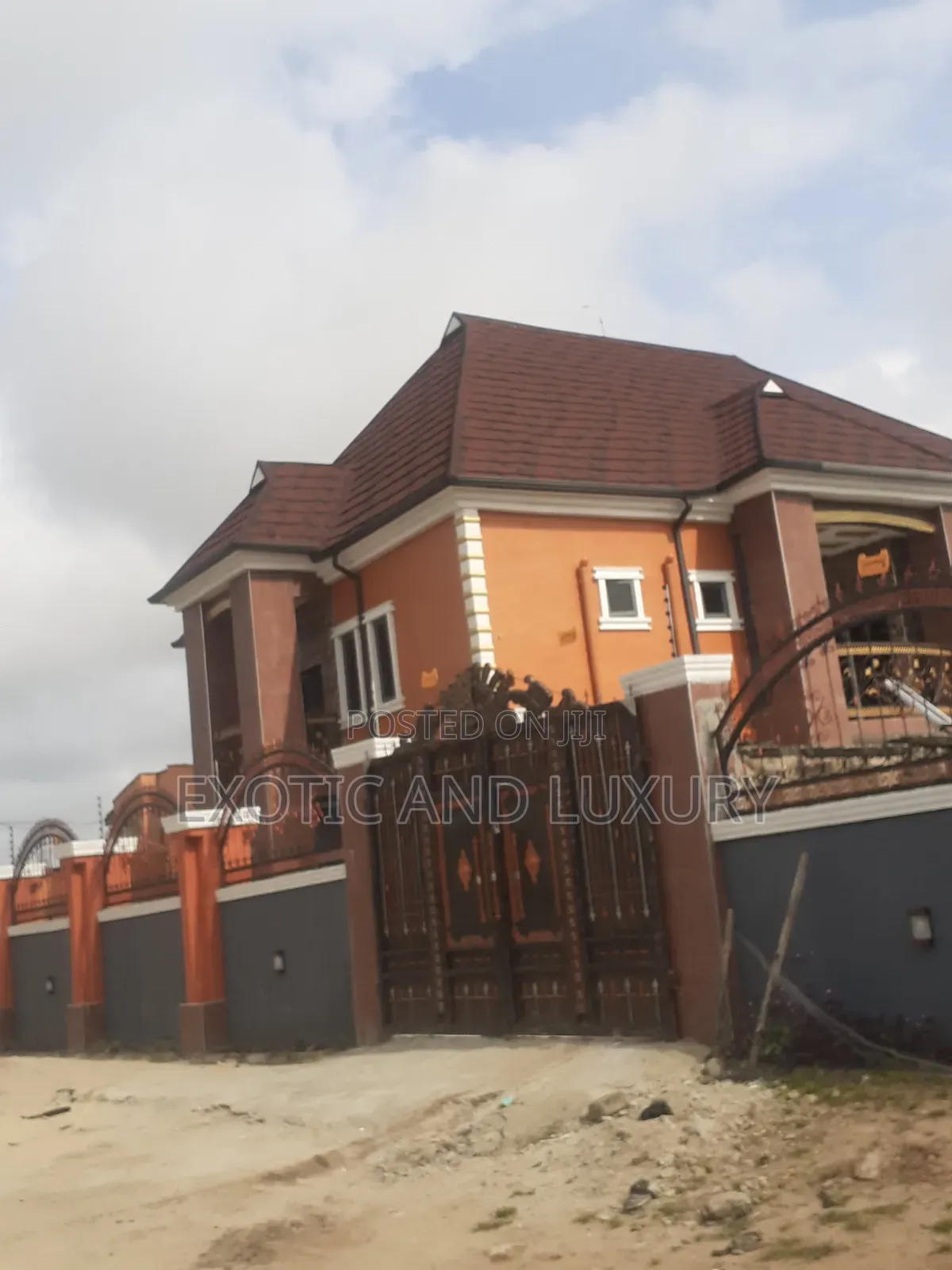 Furnished 2bdrm Block of Flats in Alagomeji for rent in Alagomeji
