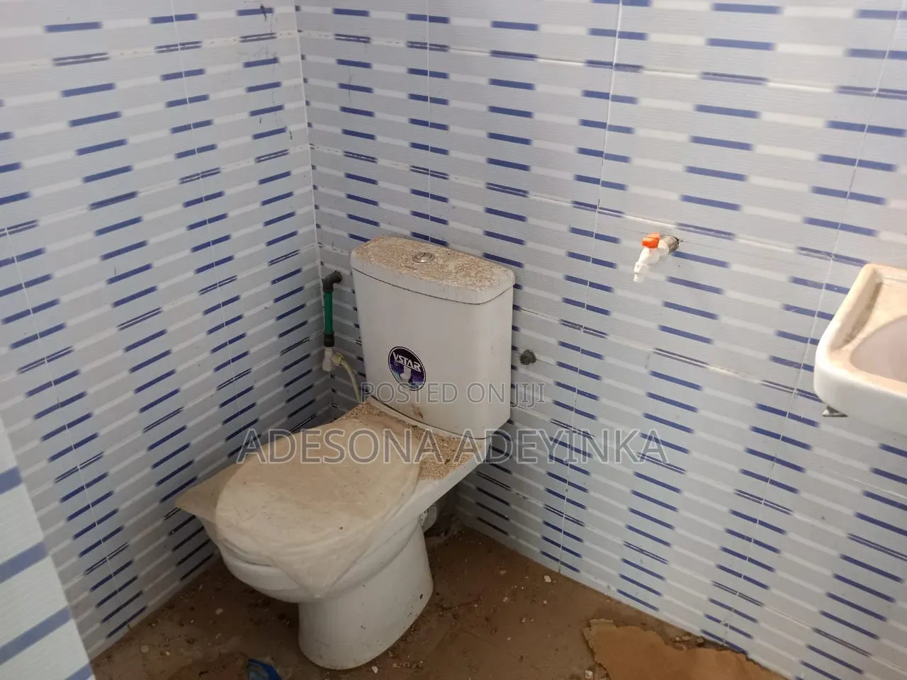 2bdrm Block of Flats in Soliquet Property, Olorunda-Osun for rent in Olorunda-Osun