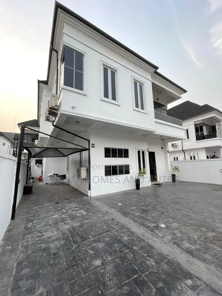5bdrm Duplex in Osapa london for sale in Osapa london