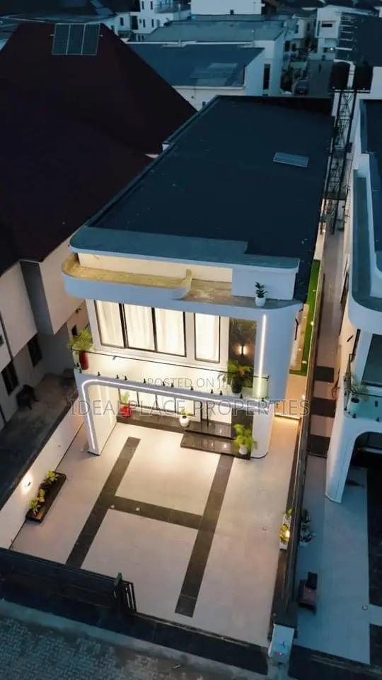 5bdrm Duplex in VGC / Ajah for sale in VGC / Ajah