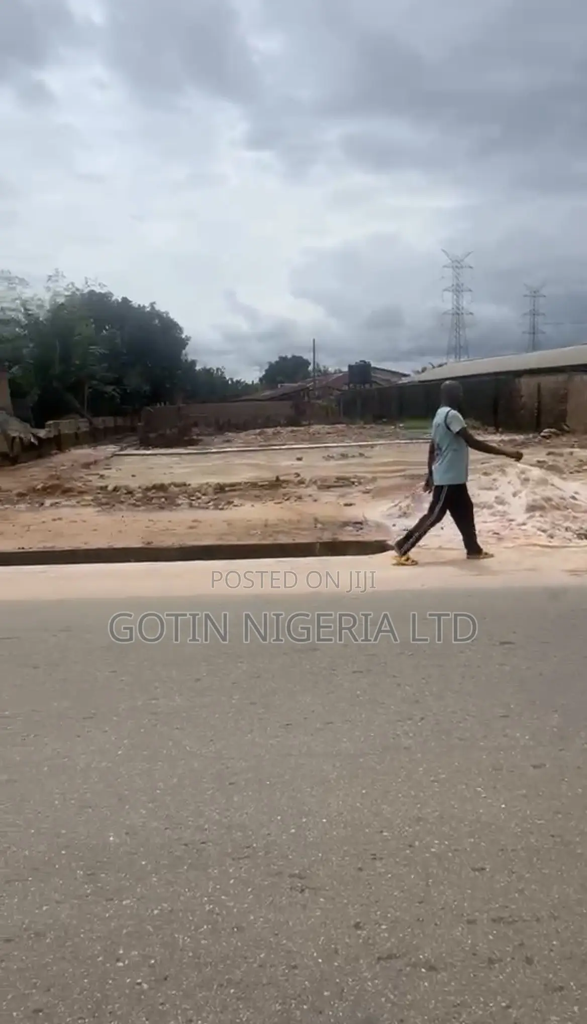 70×130ft Commercial Land on Okabere Tarred Road in Benin City