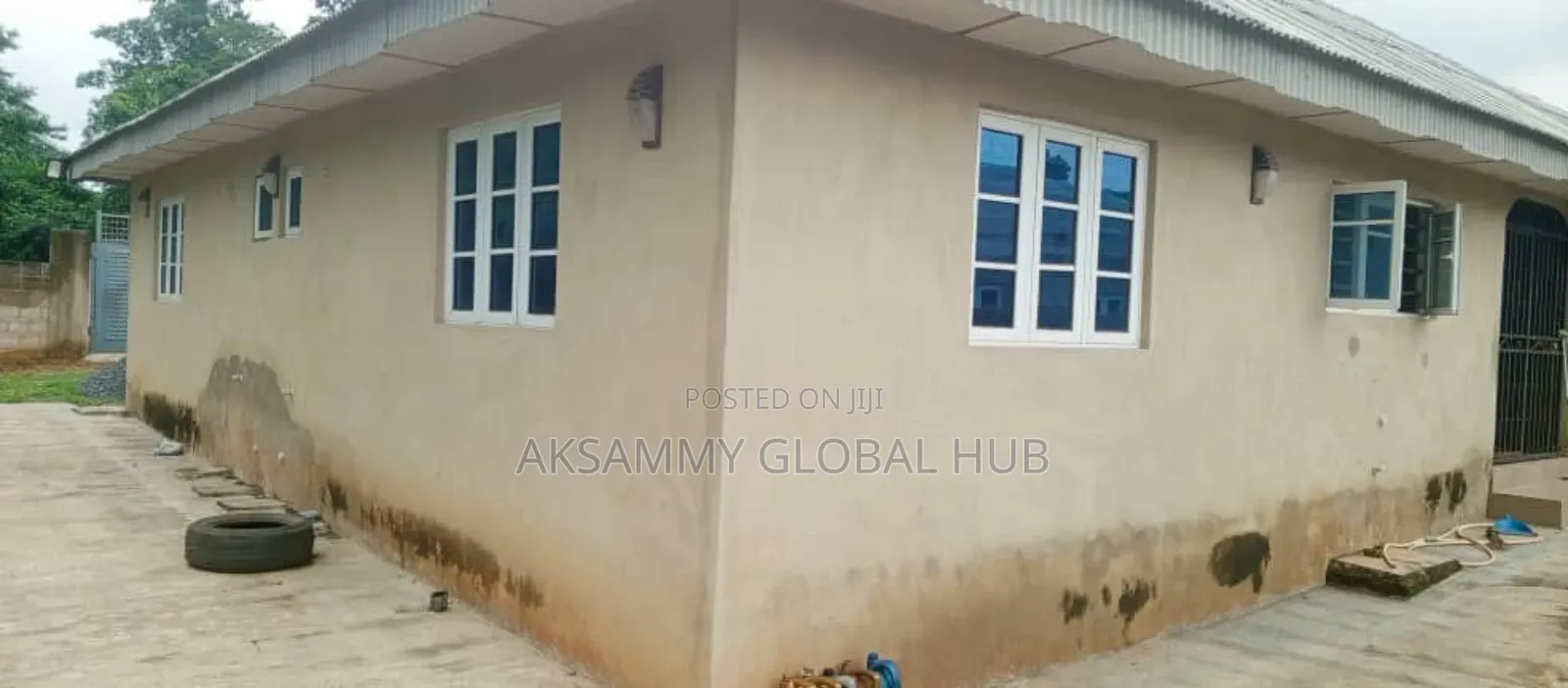 14bdrm Bungalow in Jari, Ijebu Ode for sale in Ijebu Ode