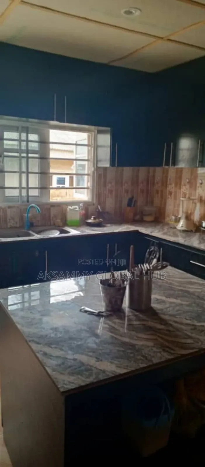 14bdrm Bungalow in Jari, Ijebu Ode for sale in Ijebu Ode