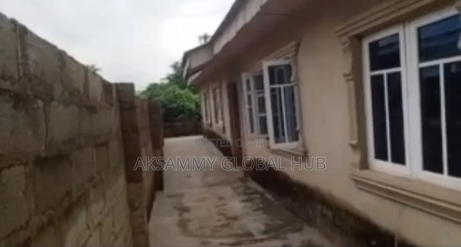 14bdrm Bungalow in Jari, Ijebu Ode for sale in Ijebu Ode