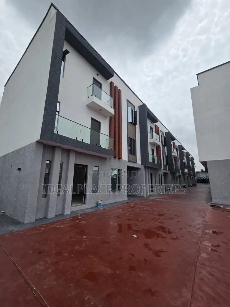 4bdrm Townhouse/Terrace in Opebi for sale in Opebi