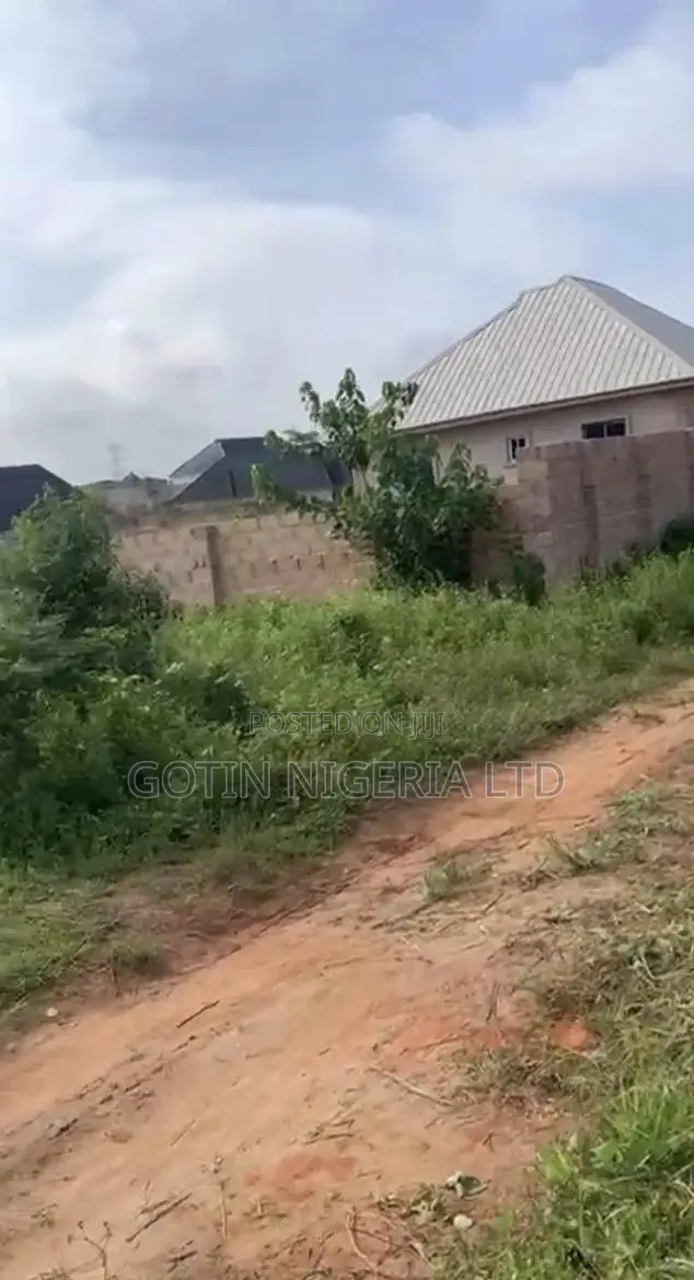 100×100ft Developed Plot Opposite Buvel Filling Station in Benin City