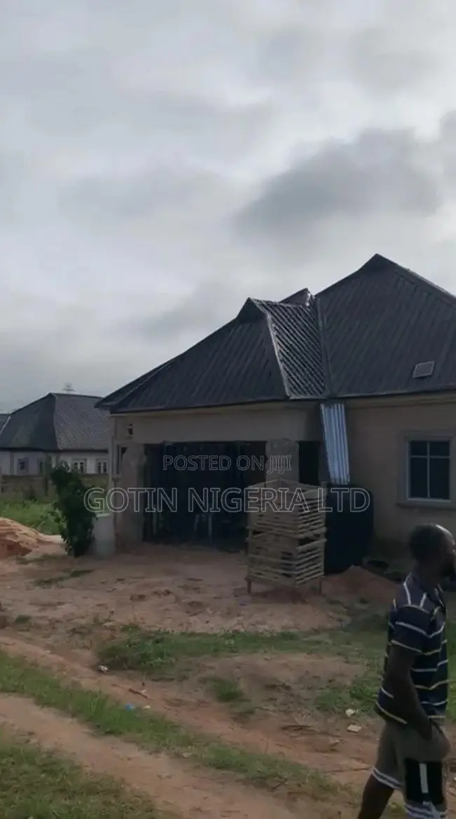 100×100ft Developed Plot Opposite Buvel Filling Station in Benin City