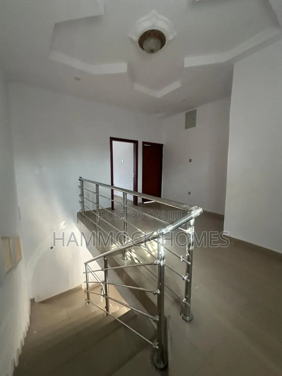4bdrm Duplex in Jericho for rent in Jericho