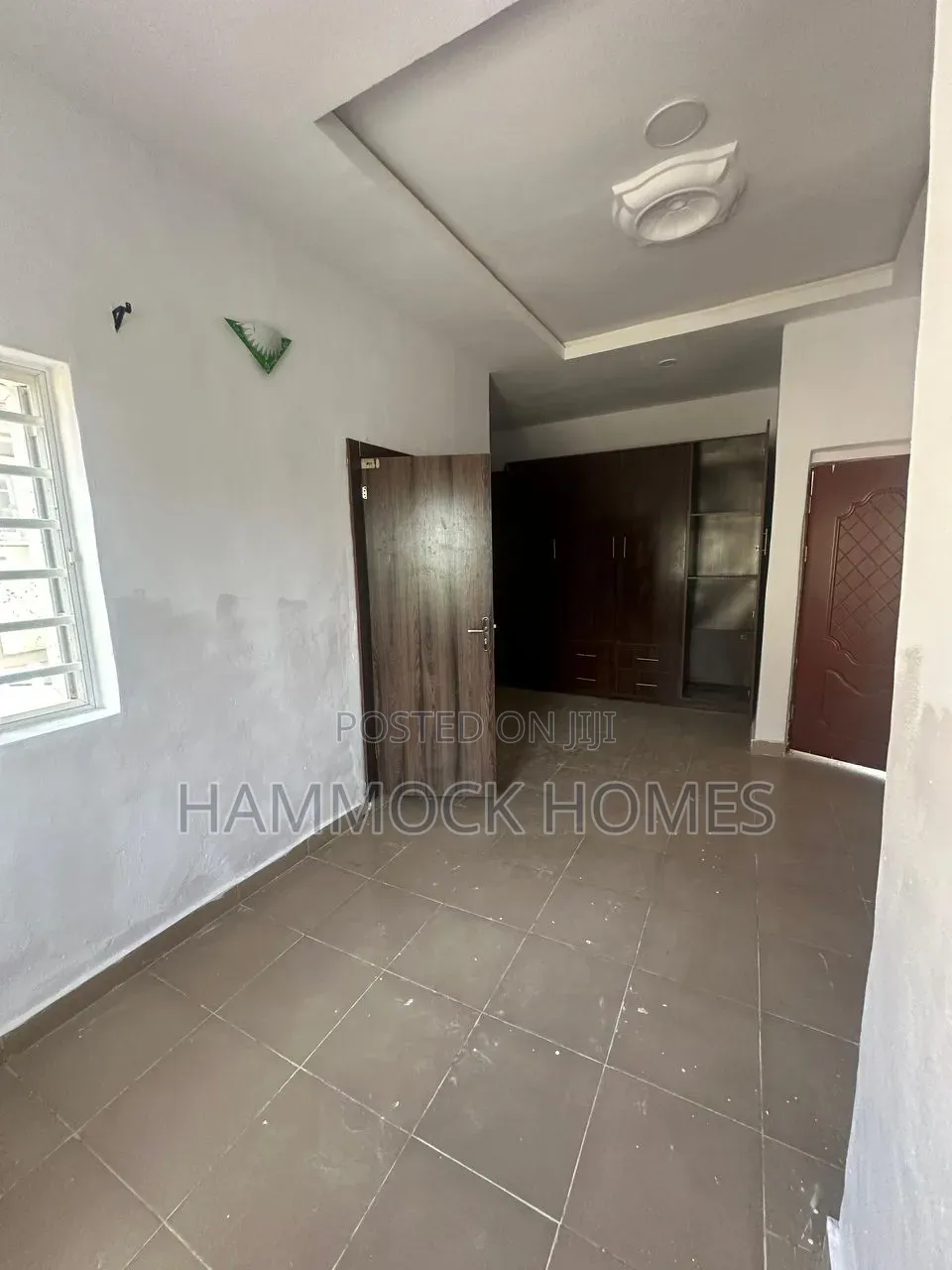4bdrm Duplex in Jericho for rent in Jericho