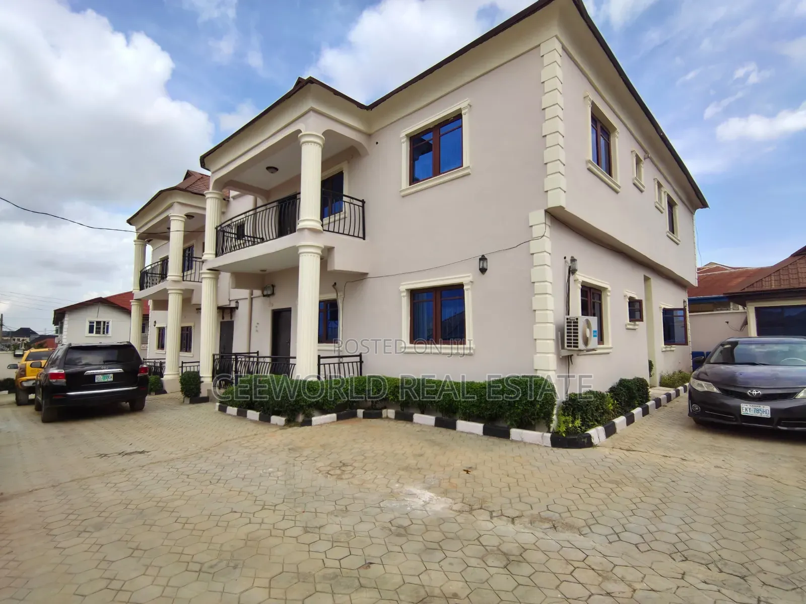 3bdrm Apartment in Elebu Market, Akala Express for rent in Akala Express
