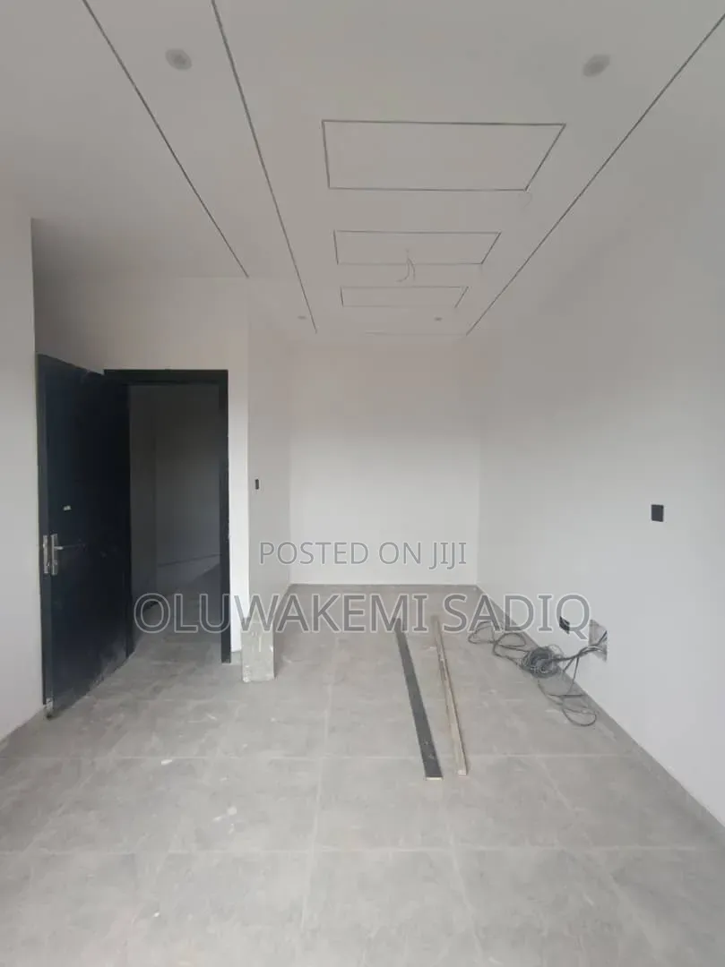 4bdrm Duplex in Ikeja Gra for rent in Ikeja GRA
