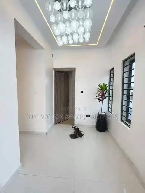 5bdrm Duplex in Life Camp for sale in Life Camp